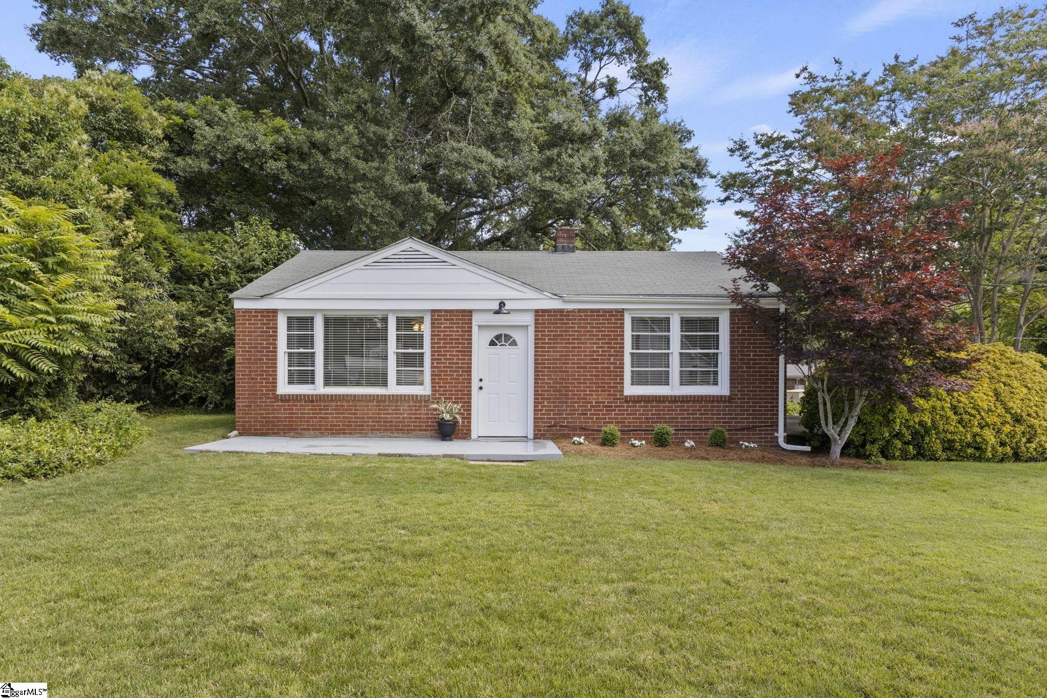 1902 Old Parker Road Greenville, SC 29609