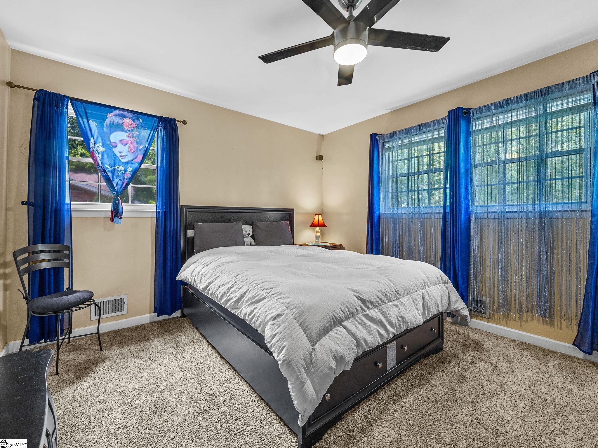 246 Holly Drive Spartanburg, SC 29301