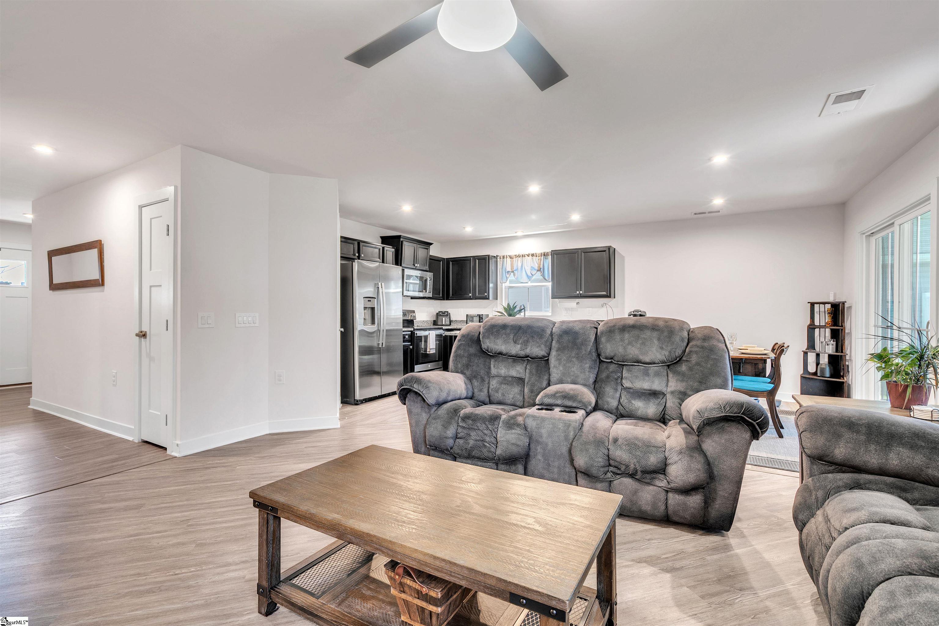 114 Sylvester Street Fountain Inn, SC 29644