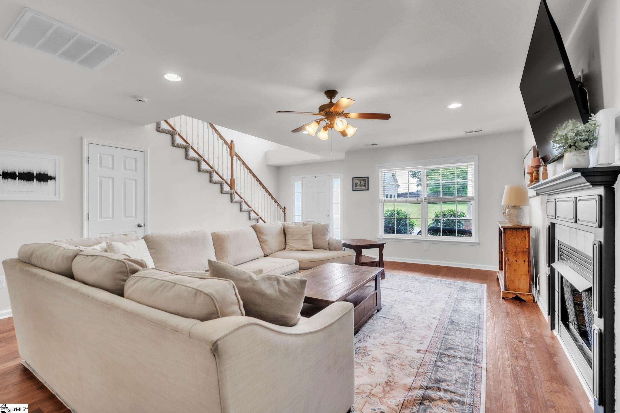112 Rustcraft Drive Greer, SC 29651