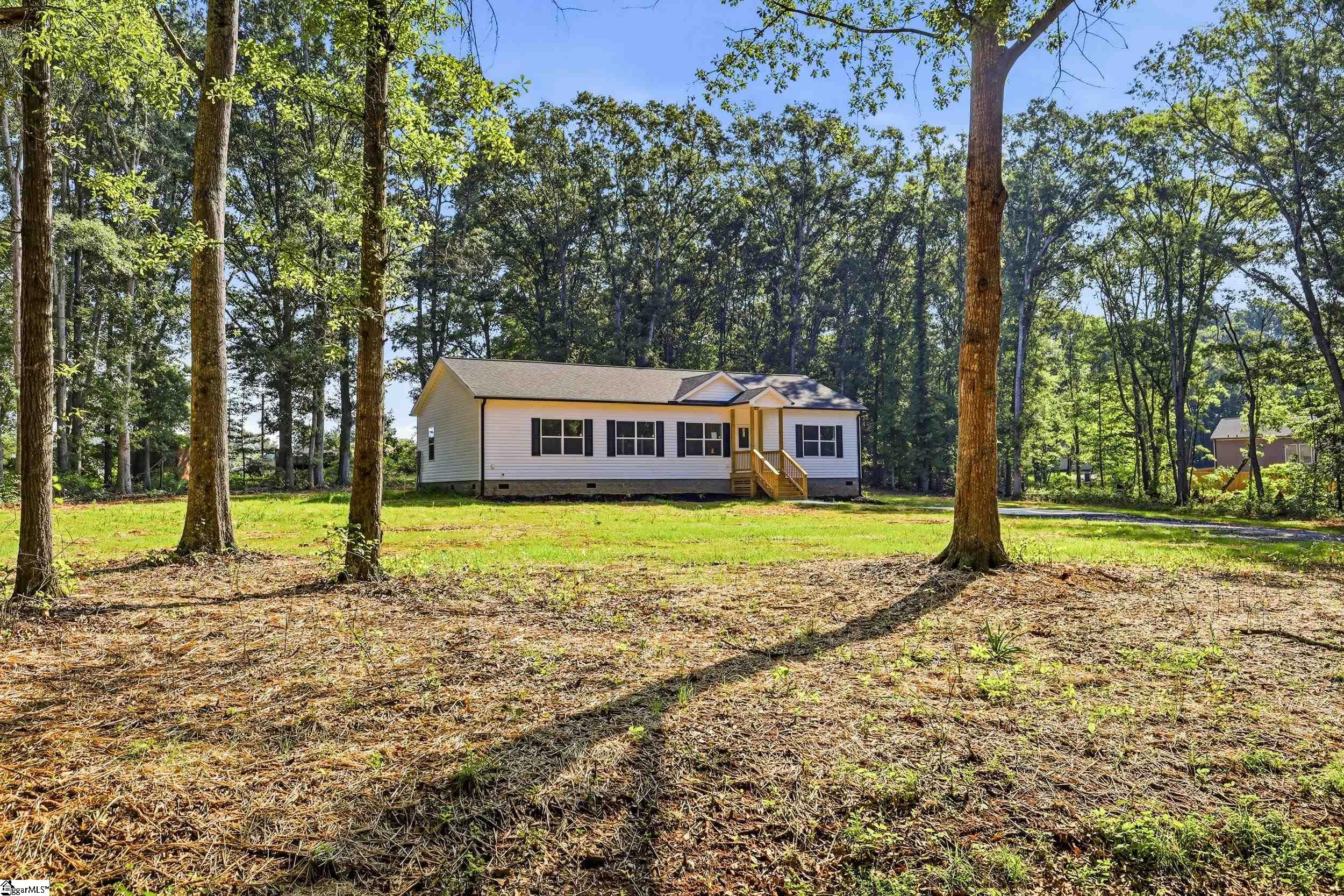 112 Zula Circle Starr, SC 29684