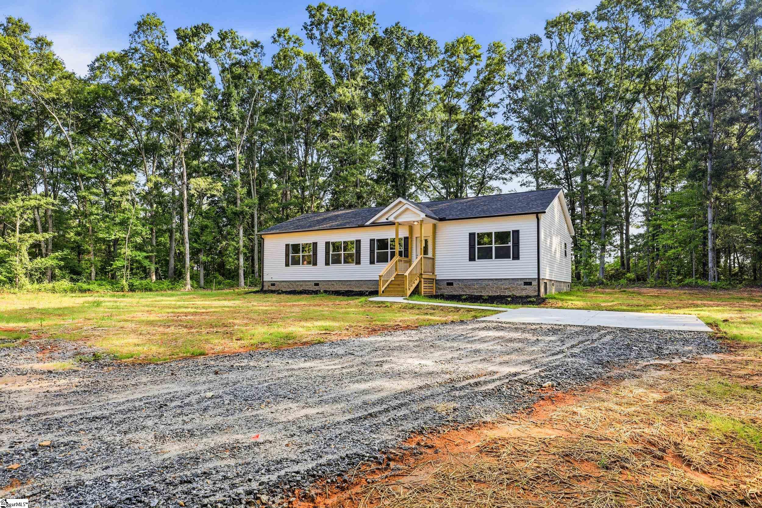 112 Zula Circle Starr, SC 29684