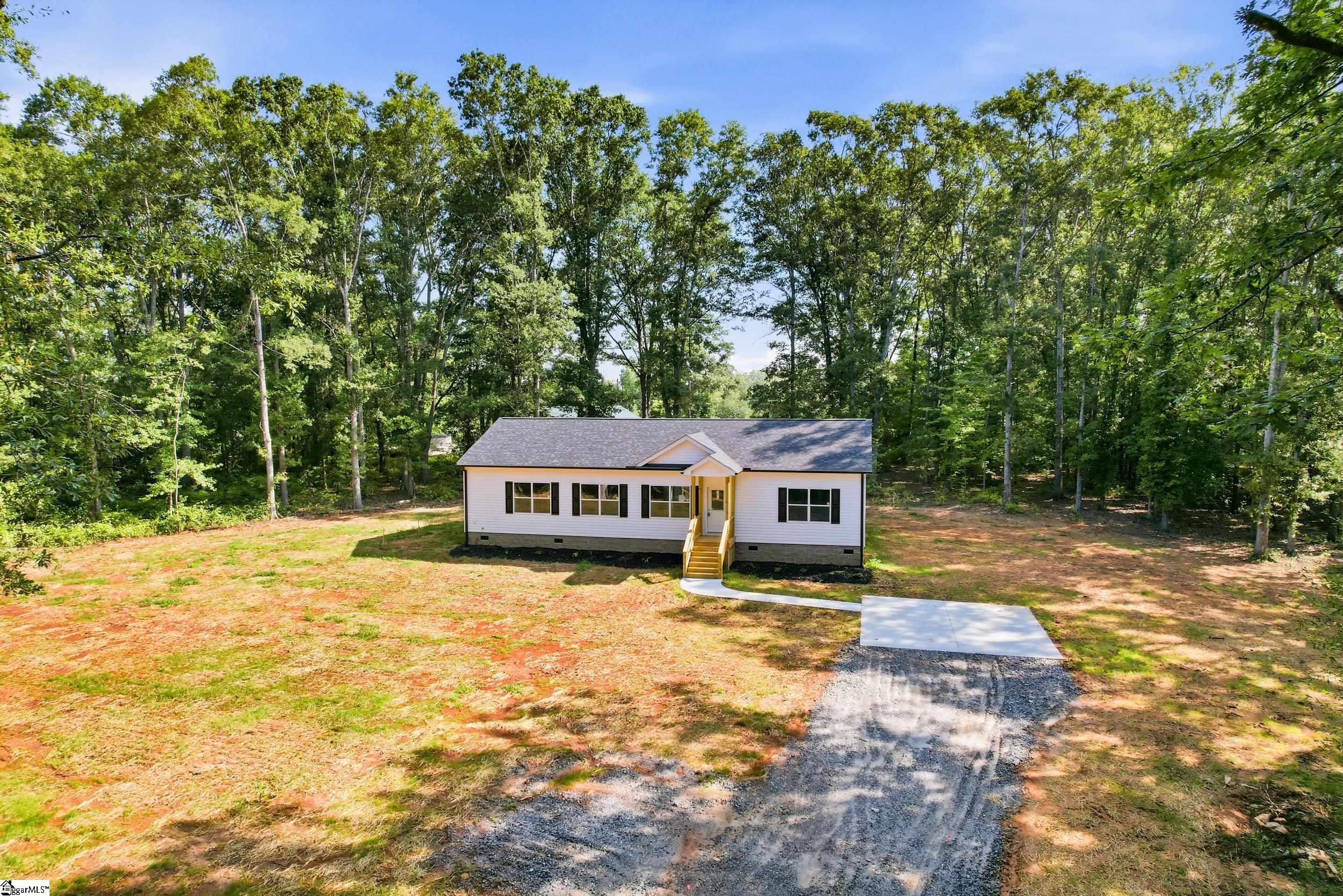 112 Zula Circle Starr, SC 29684