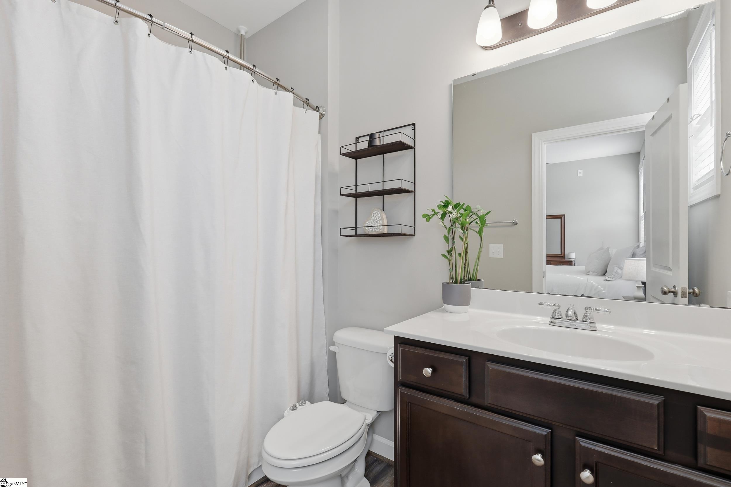 505 W D Street Easley, SC 29640