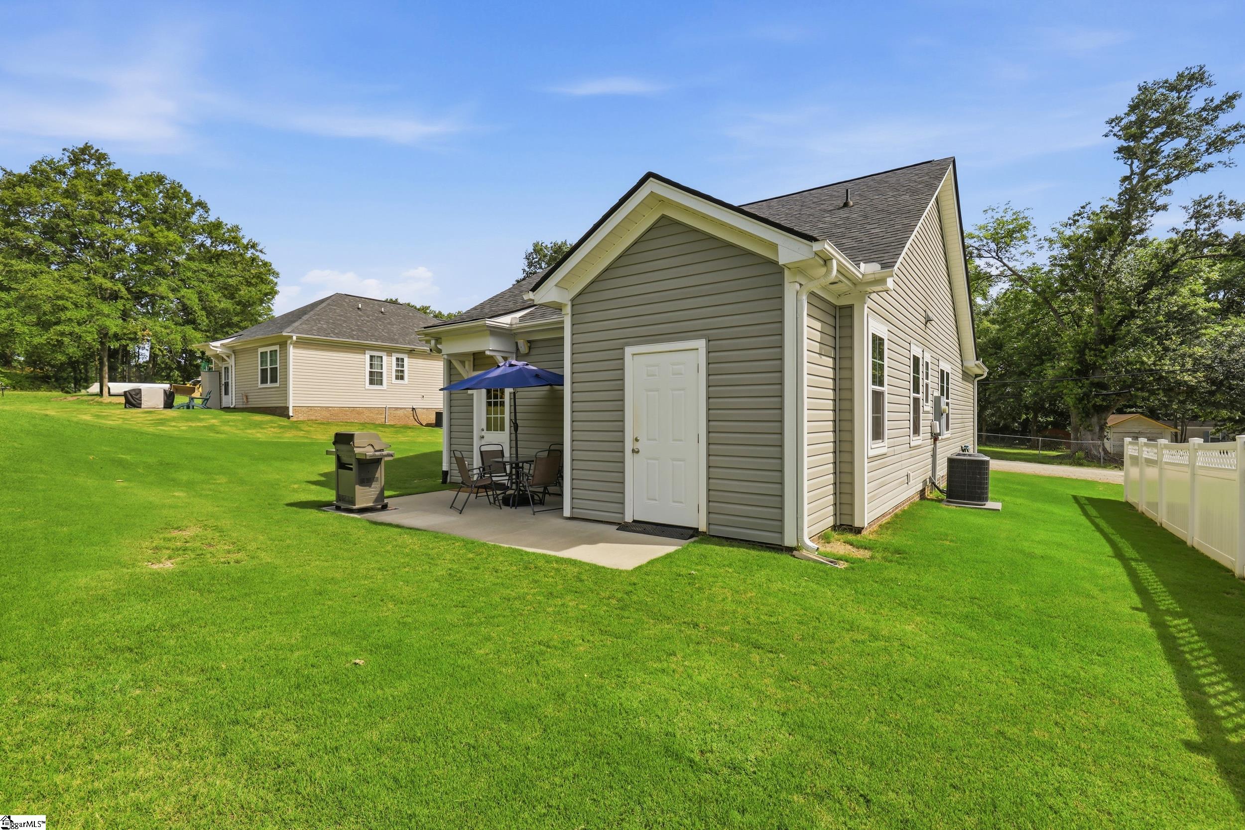 505 W D Street Easley, SC 29640
