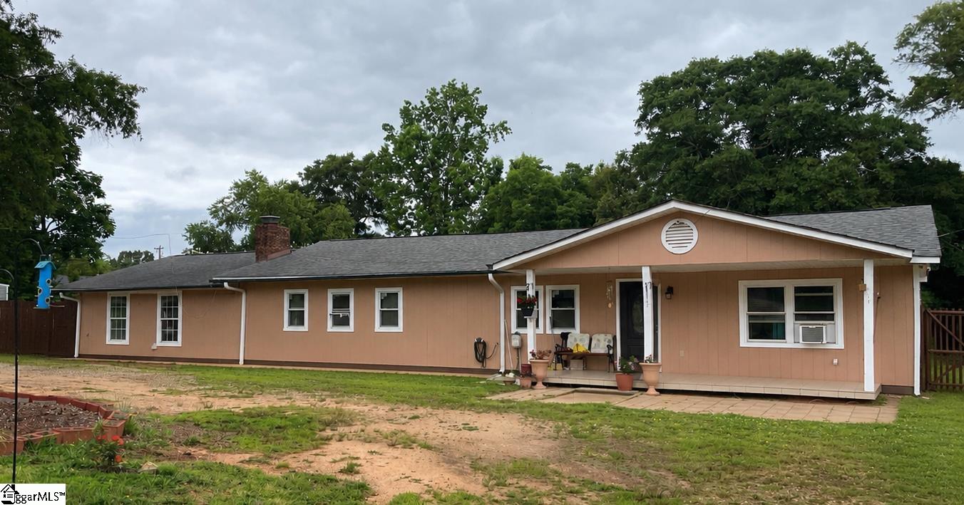300 Baldwin Street Honea Path, SC 29654