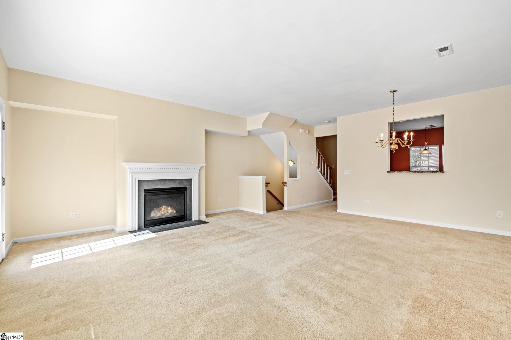 115 Sylvan Oak Way Simpsonville, SC 29681