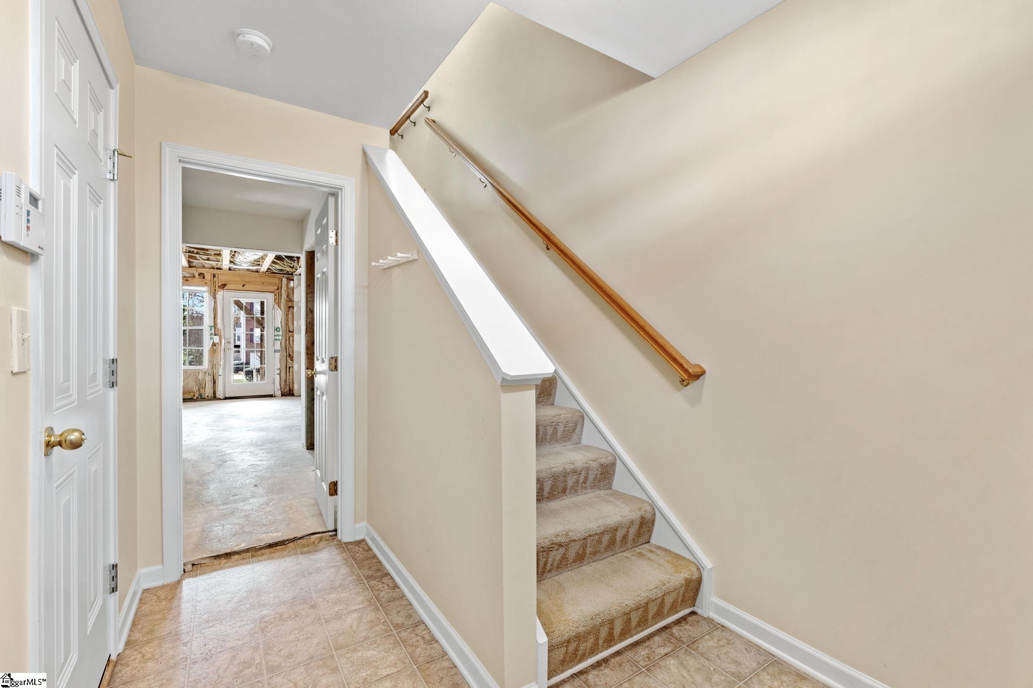 115 Sylvan Oak Way Simpsonville, SC 29681