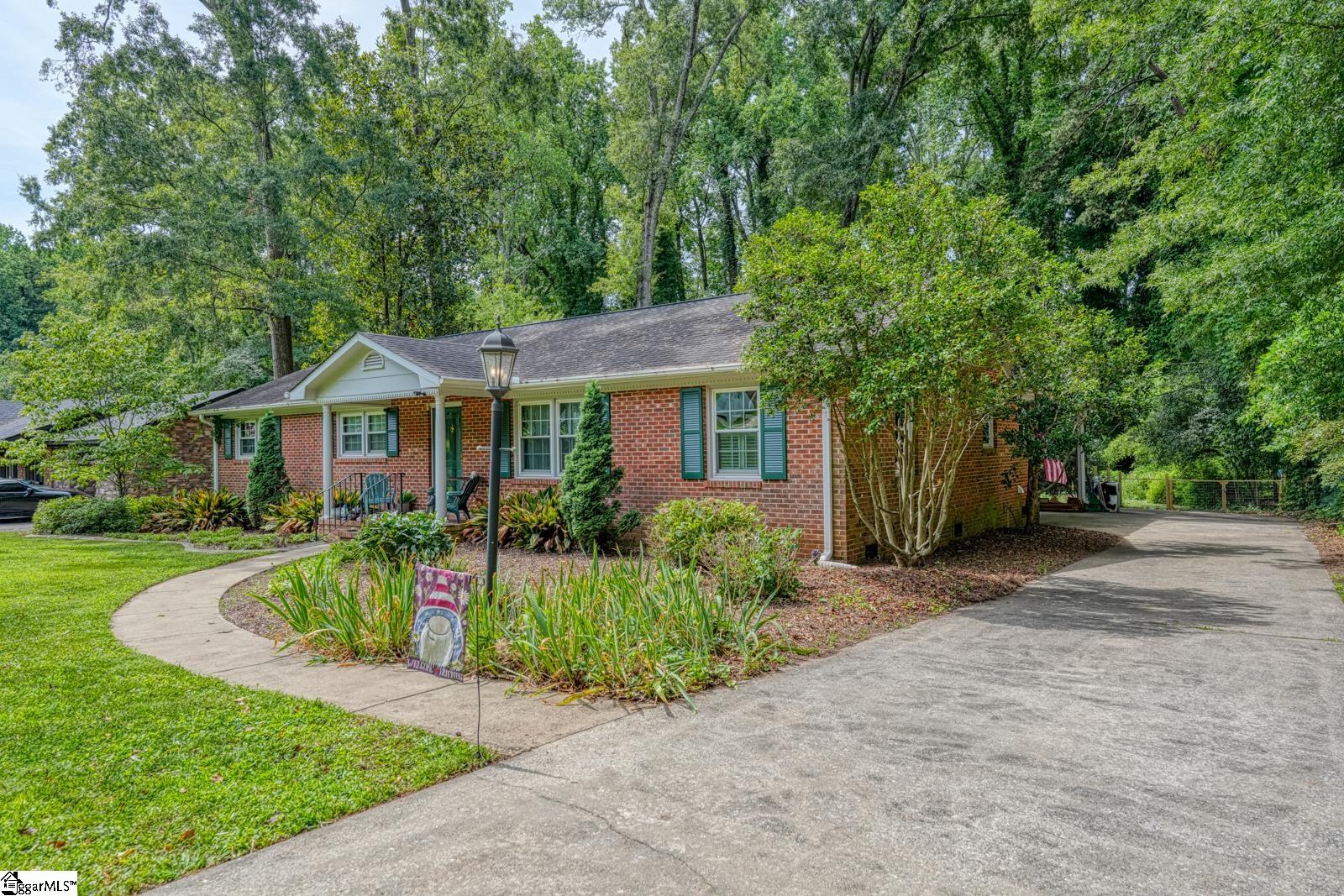 150 Shelton Drive Spartanburg, SC 29307