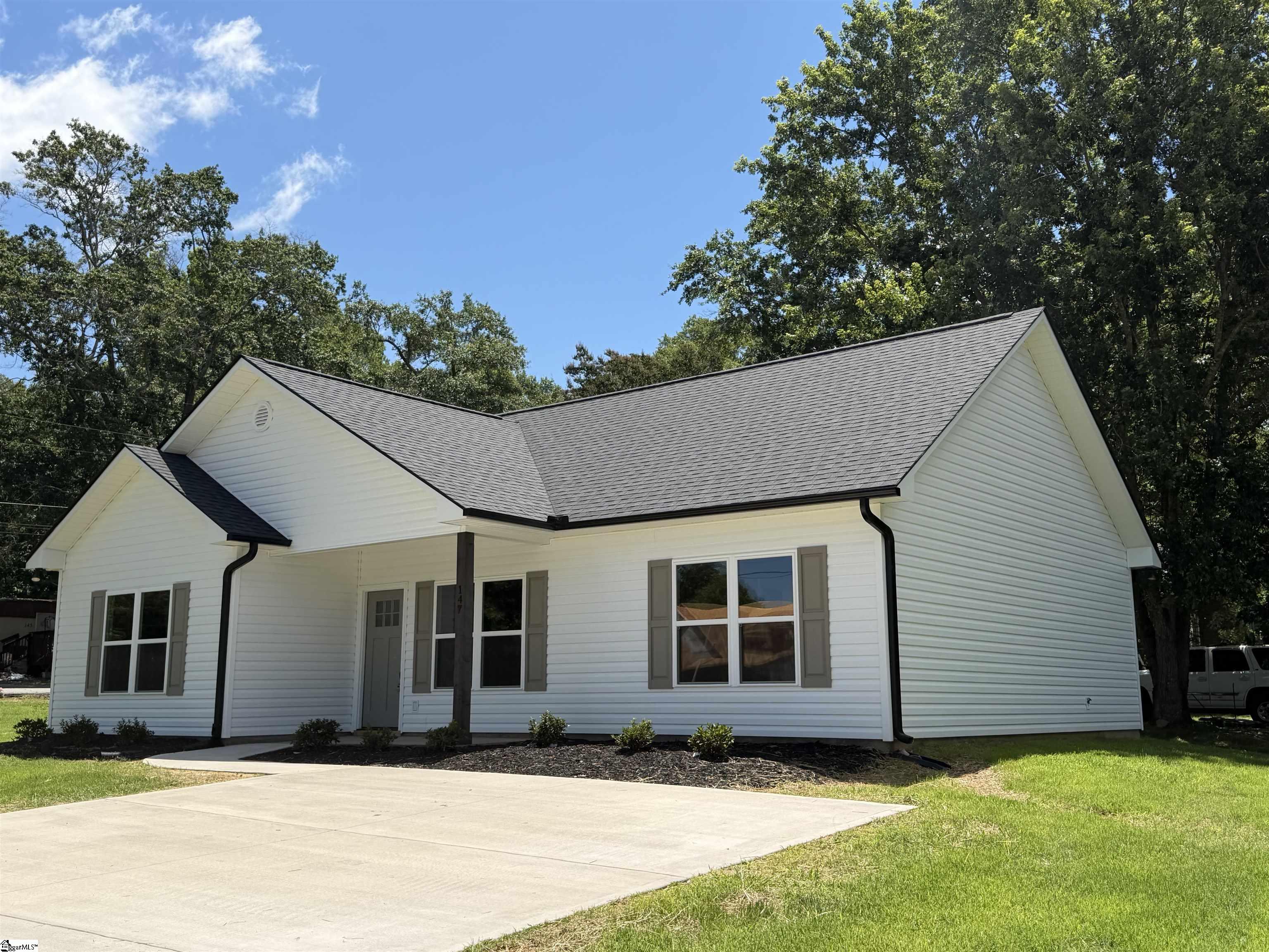 147 Stevenson Drive Belton, SC 29627
