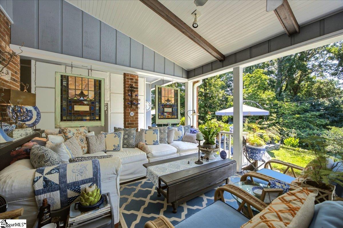 663 Stafford Avenue Spartanburg, SC 29302