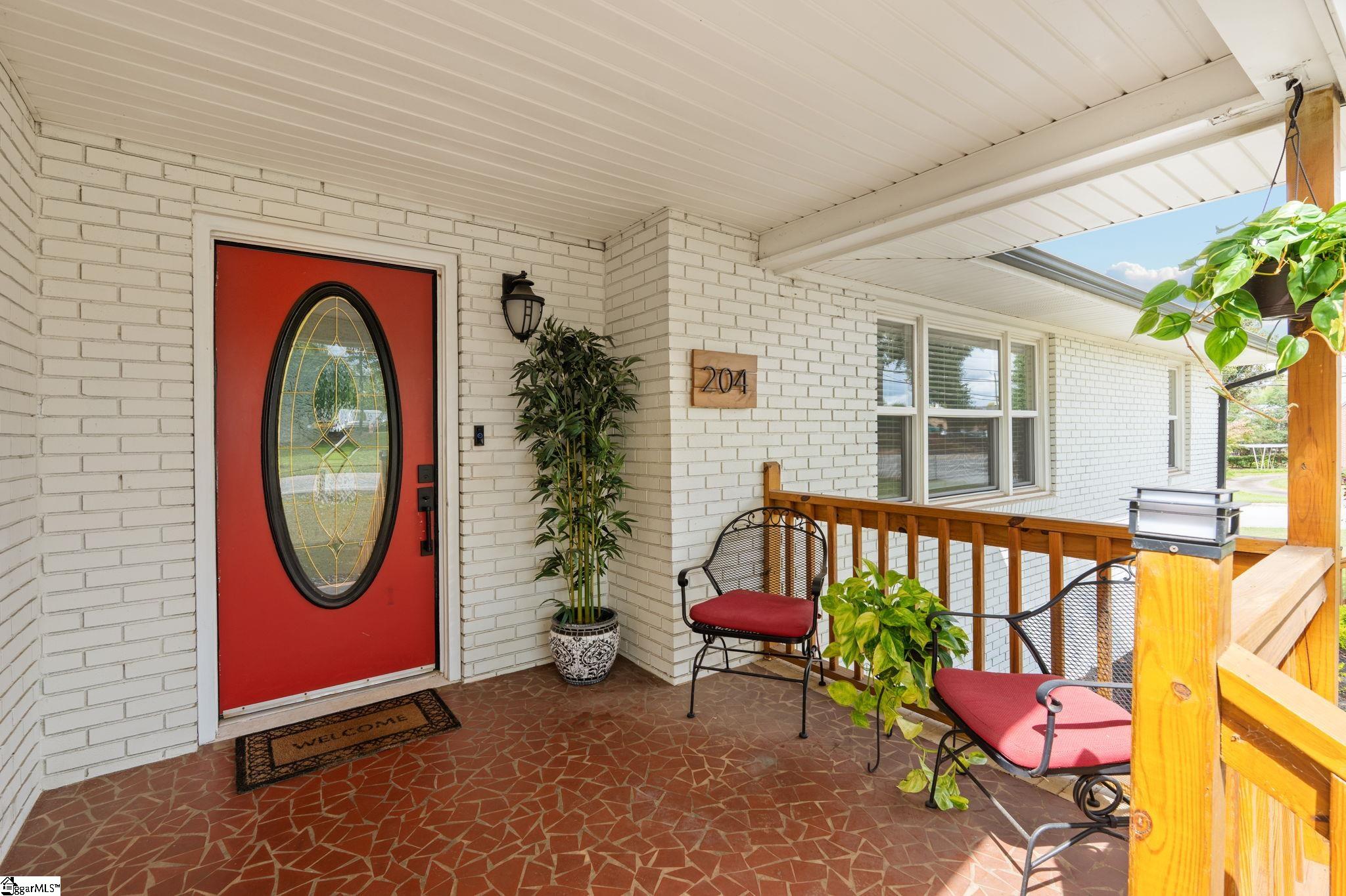 204 Greenacre Road Greenville, SC 29607