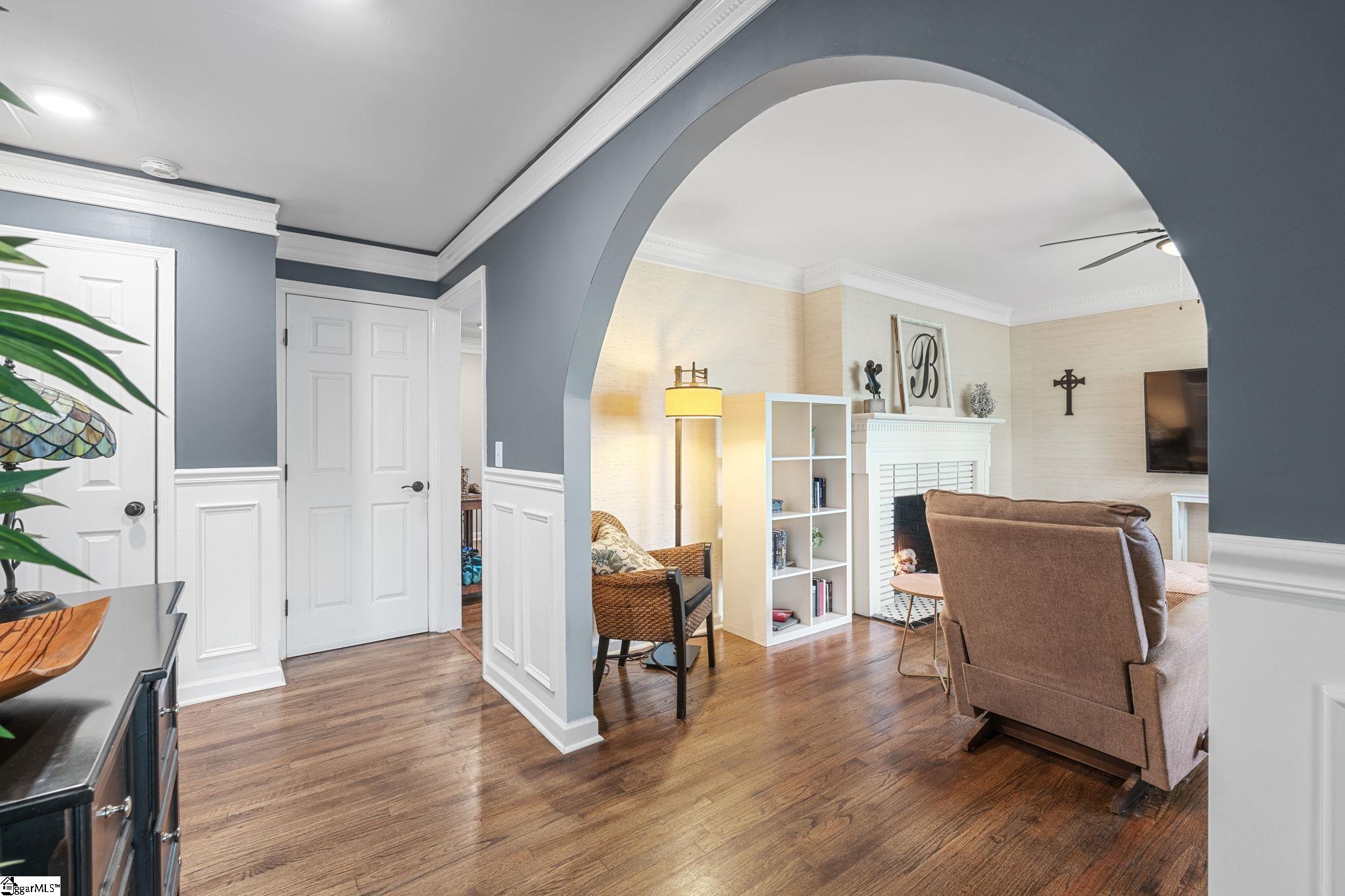204 Greenacre Road Greenville, SC 29607