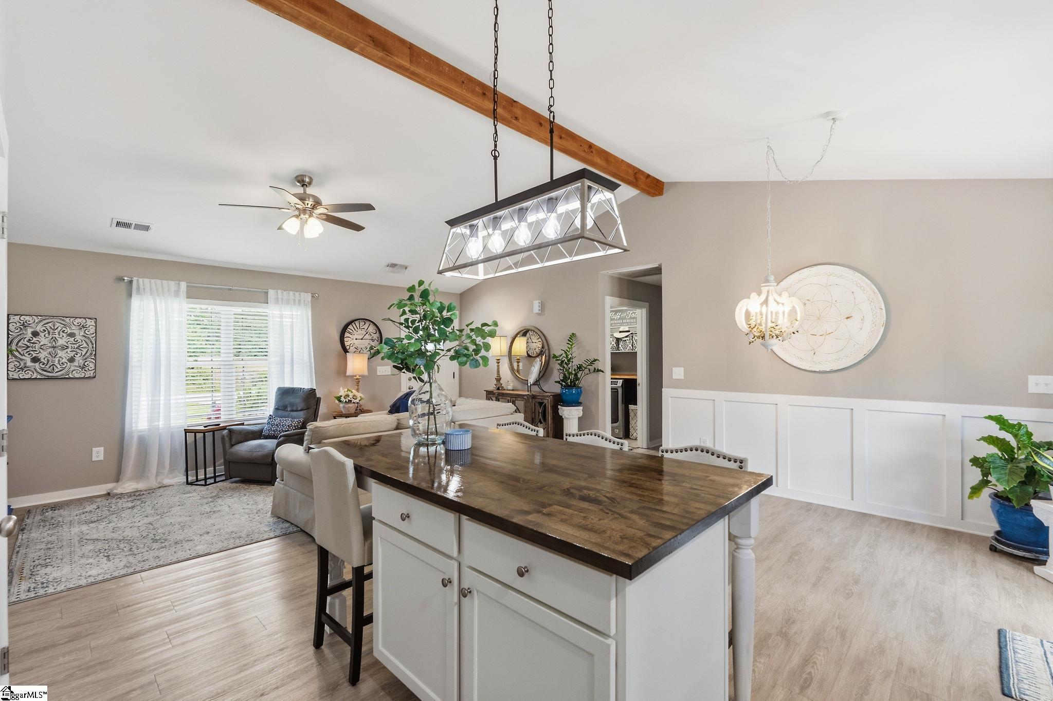 7607 S Old Laurens Road Gray Court, SC 29645