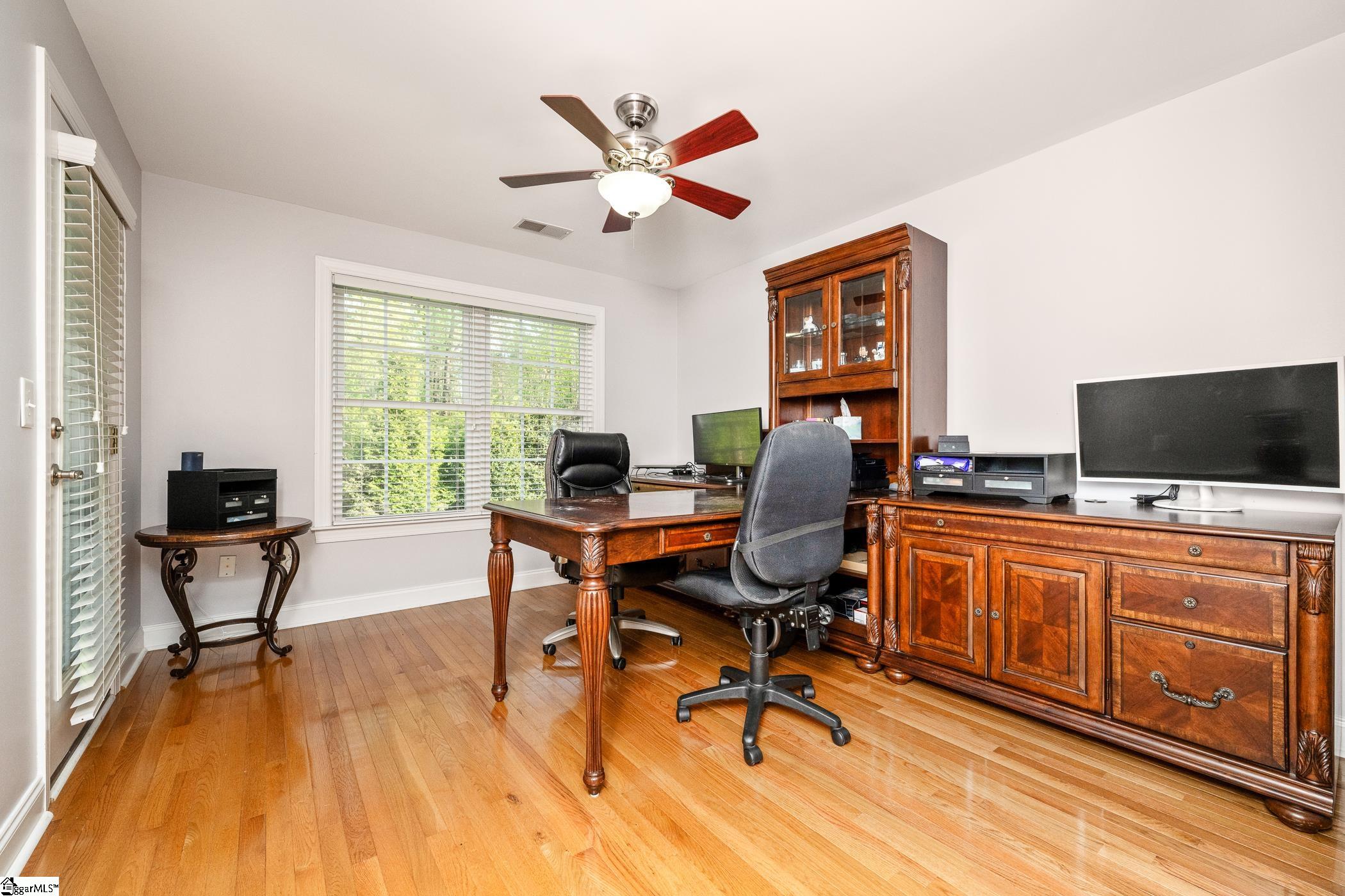 127 Warren Drive Easley, SC 29640