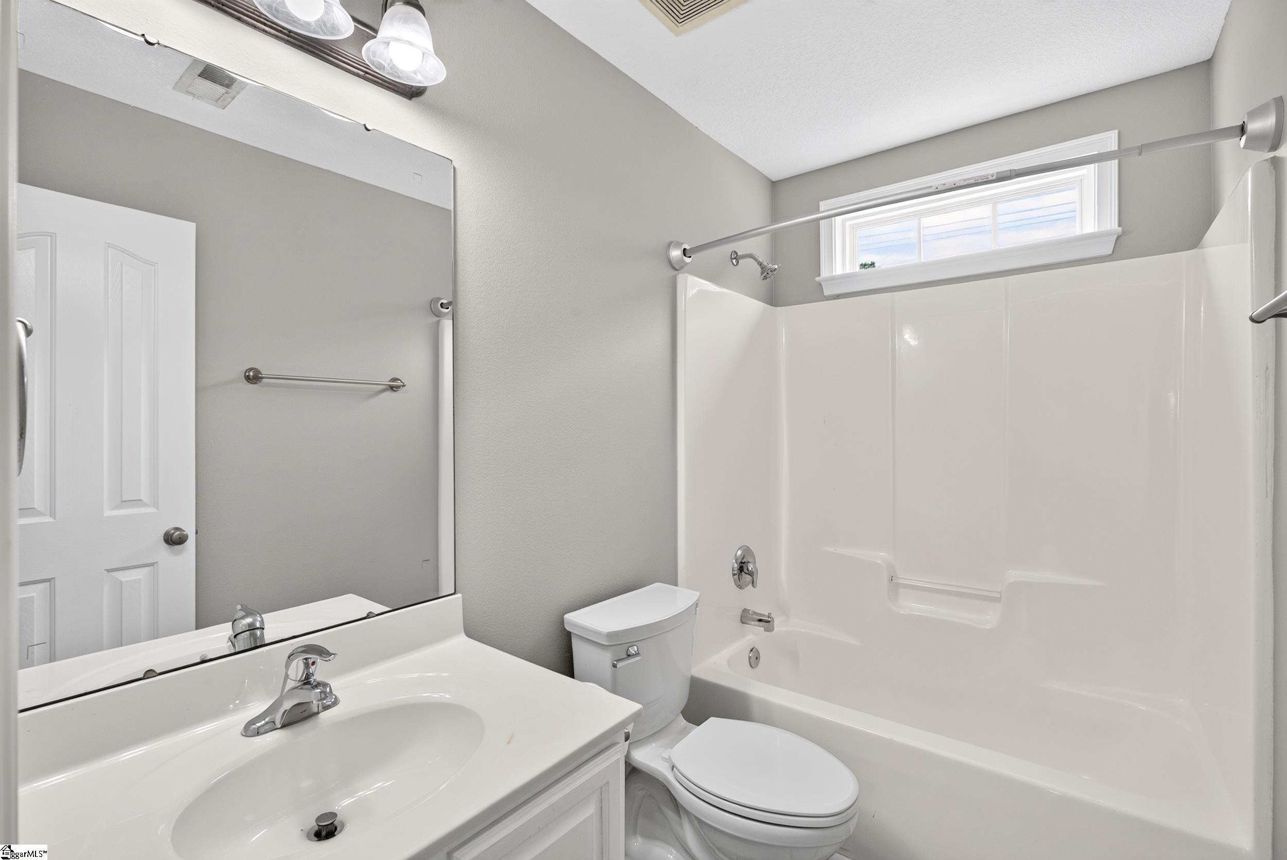 128 Saxon Falls Court Mauldin, SC 29662