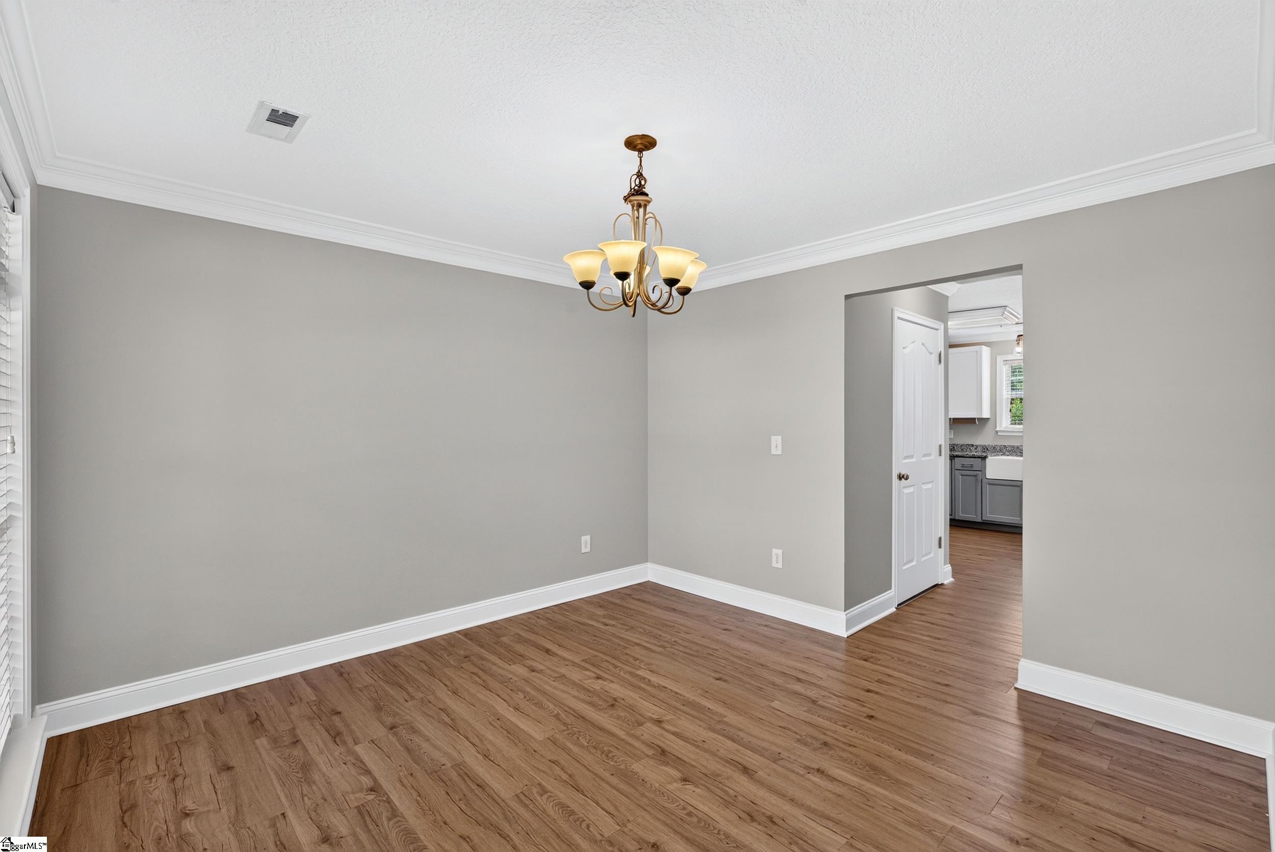 128 Saxon Falls Court Mauldin, SC 29662