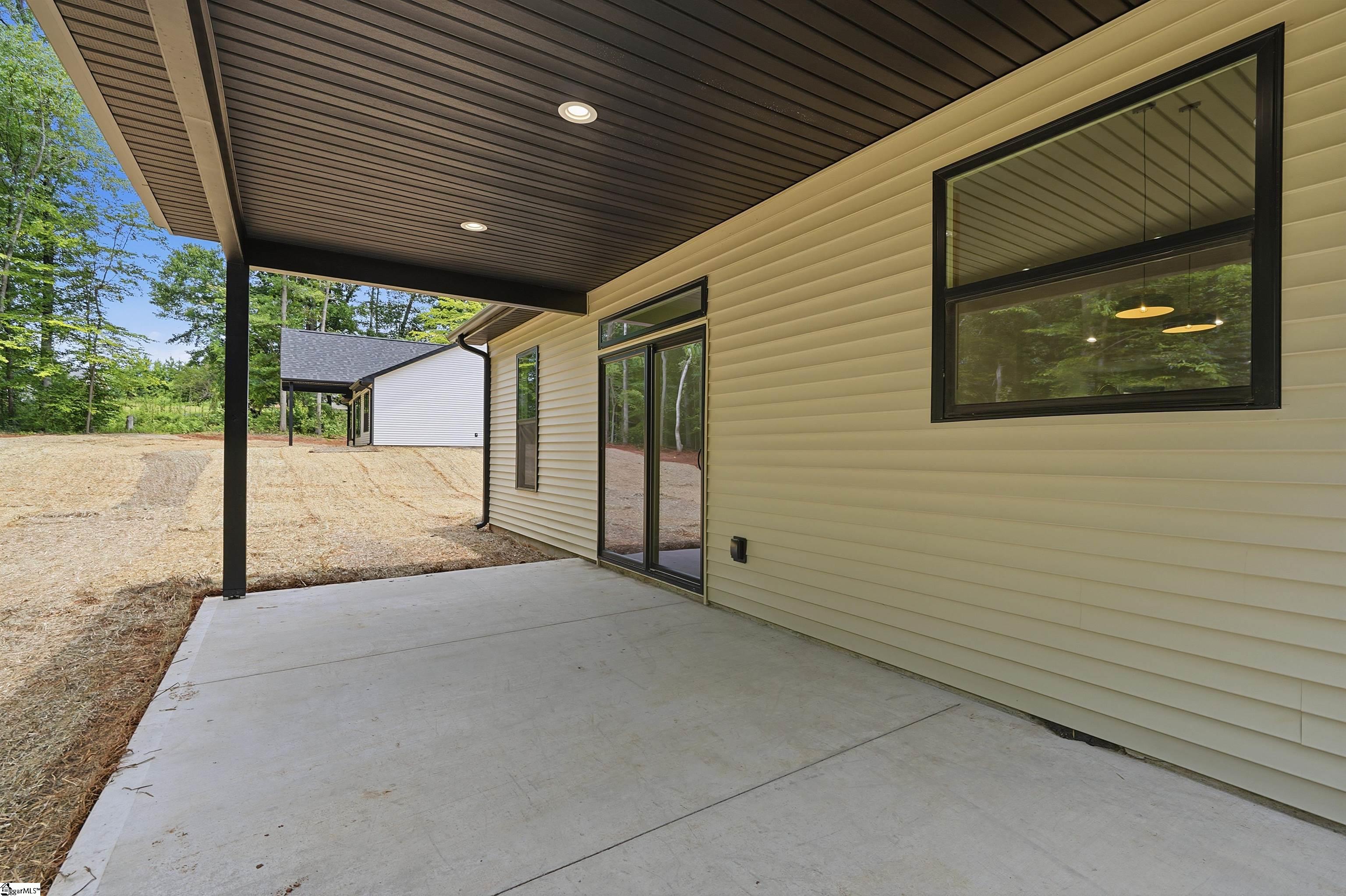 2835 Melvin Hill Road Campobello, SC 29322