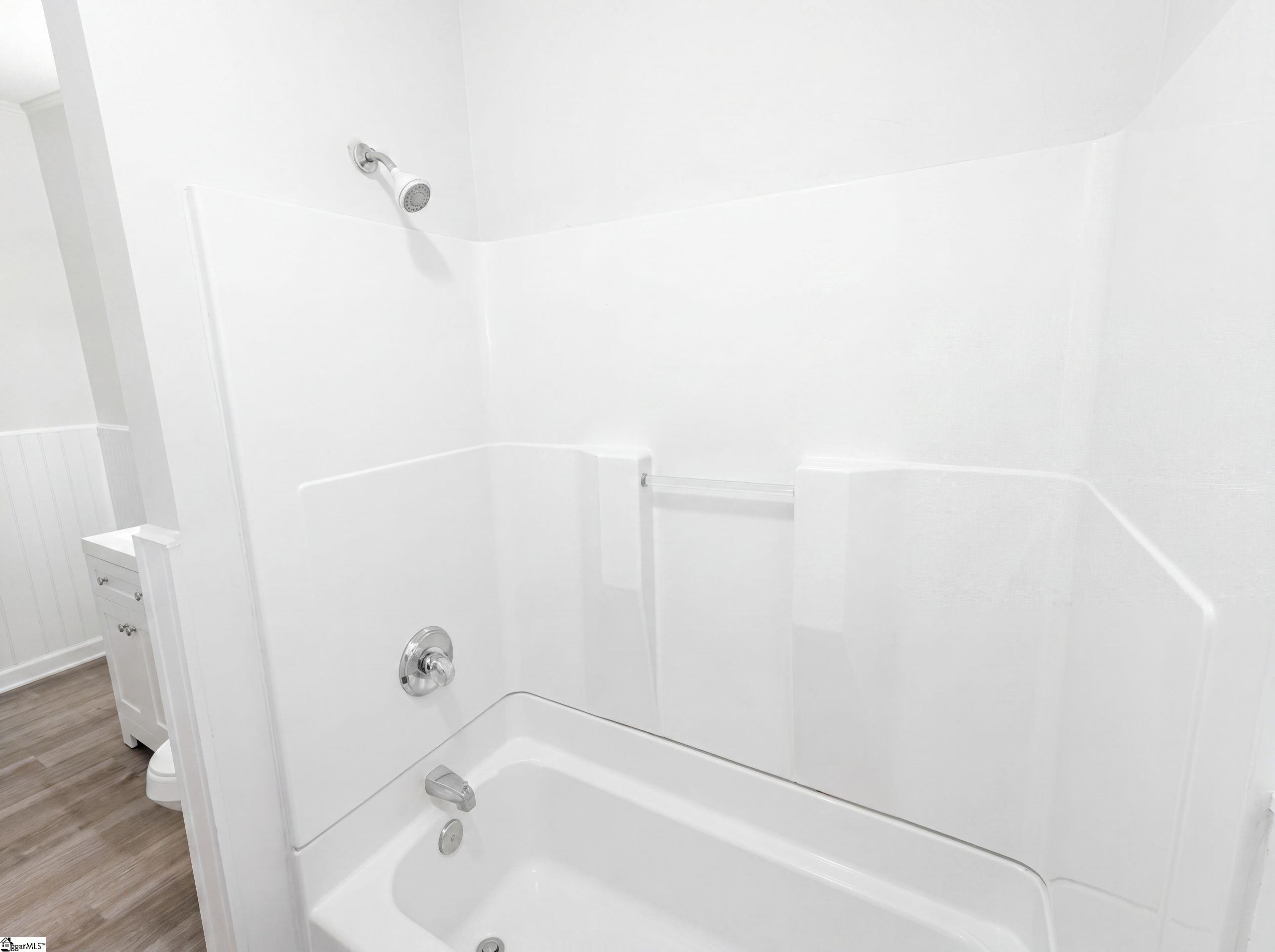 202 E Centennial Street Clinton, SC 29325