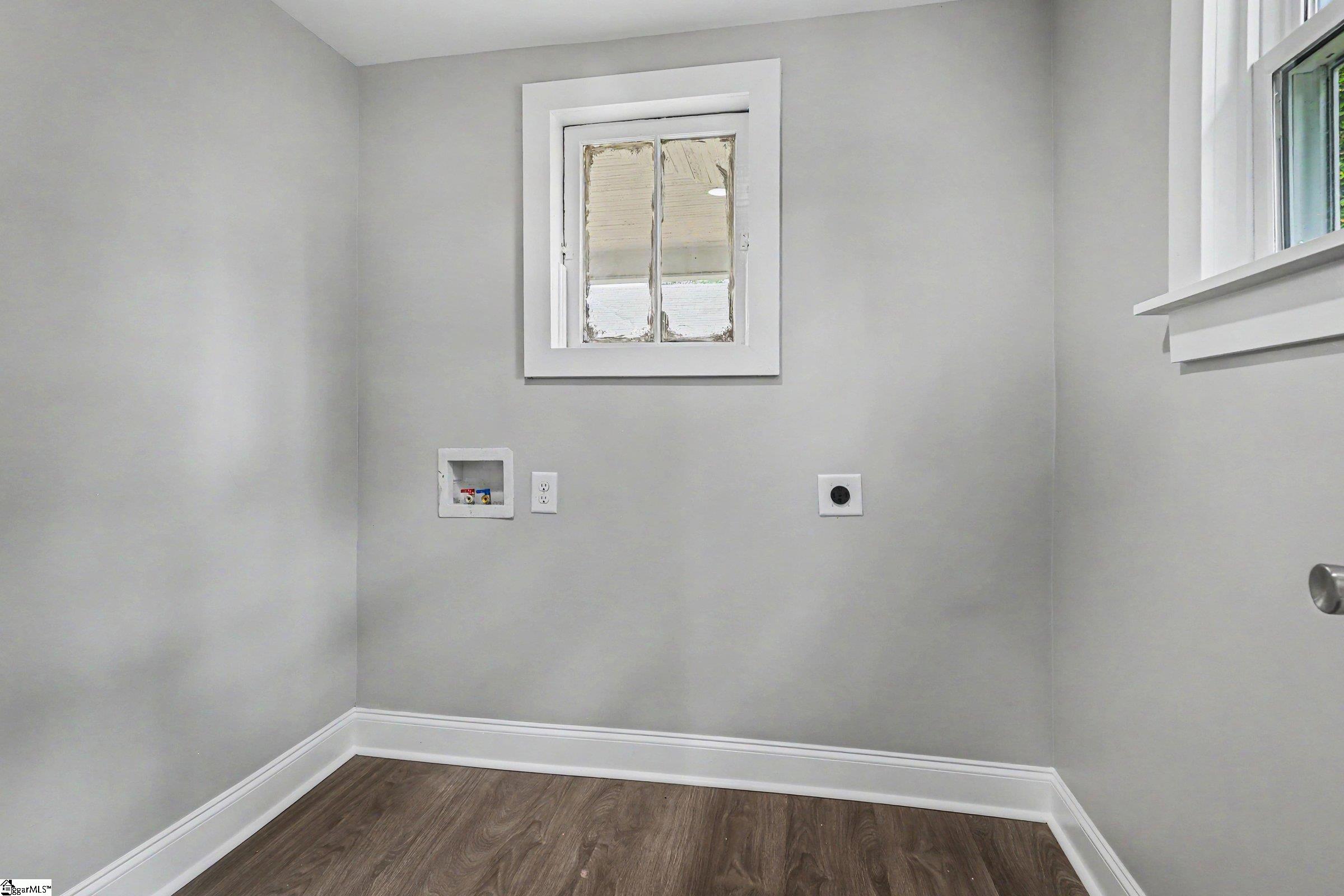 303 E Park Avenue Spartanburg, SC 29306