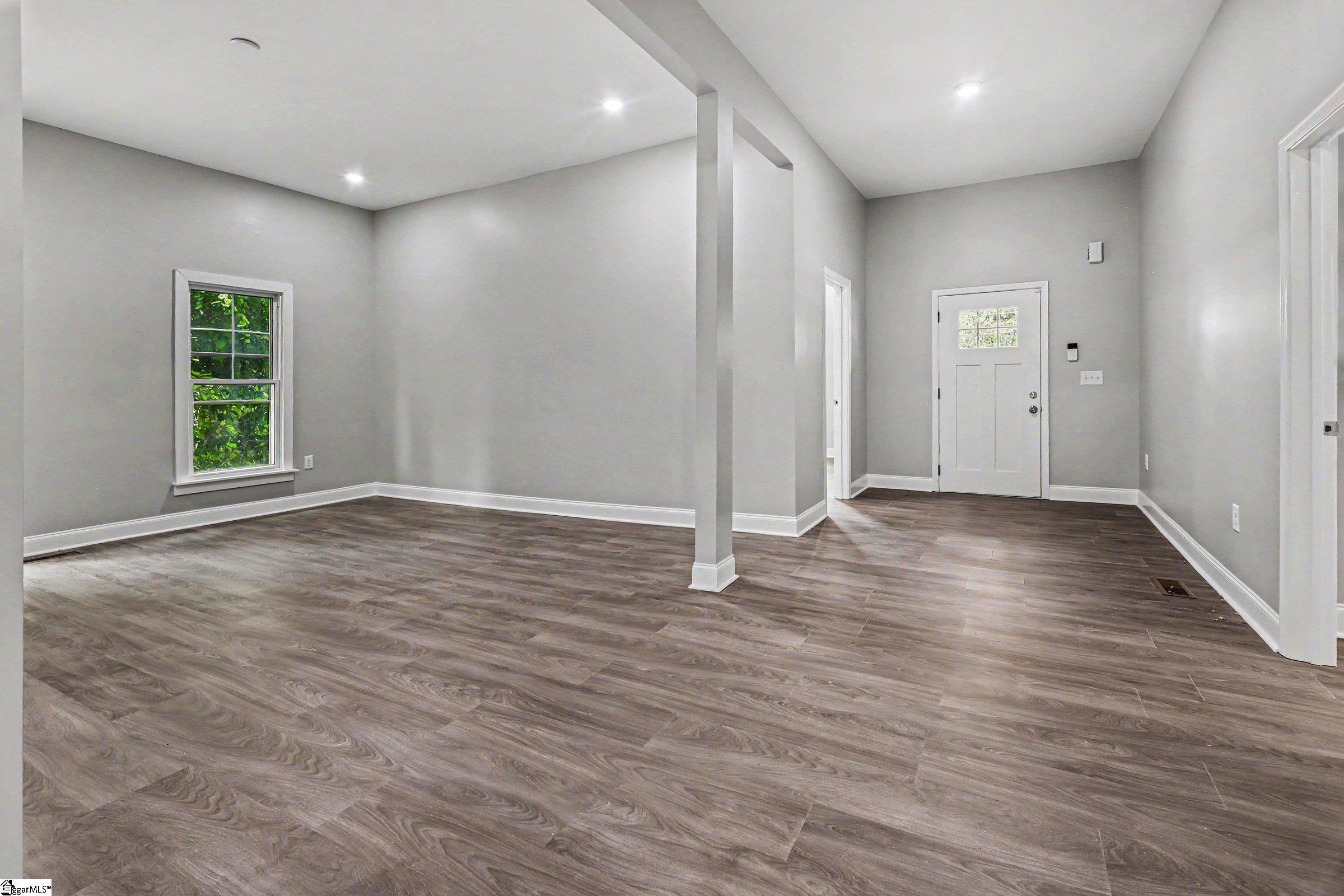 303 E Park Avenue Spartanburg, SC 29306