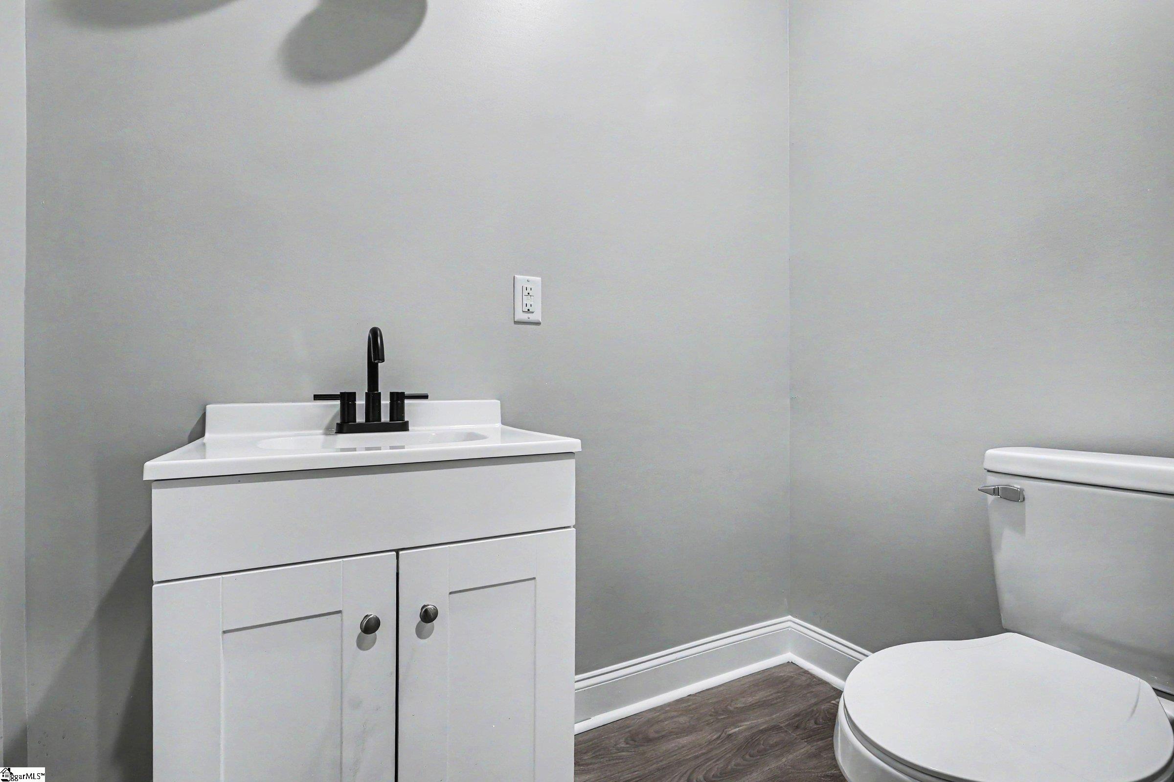 303 E Park Avenue Spartanburg, SC 29306