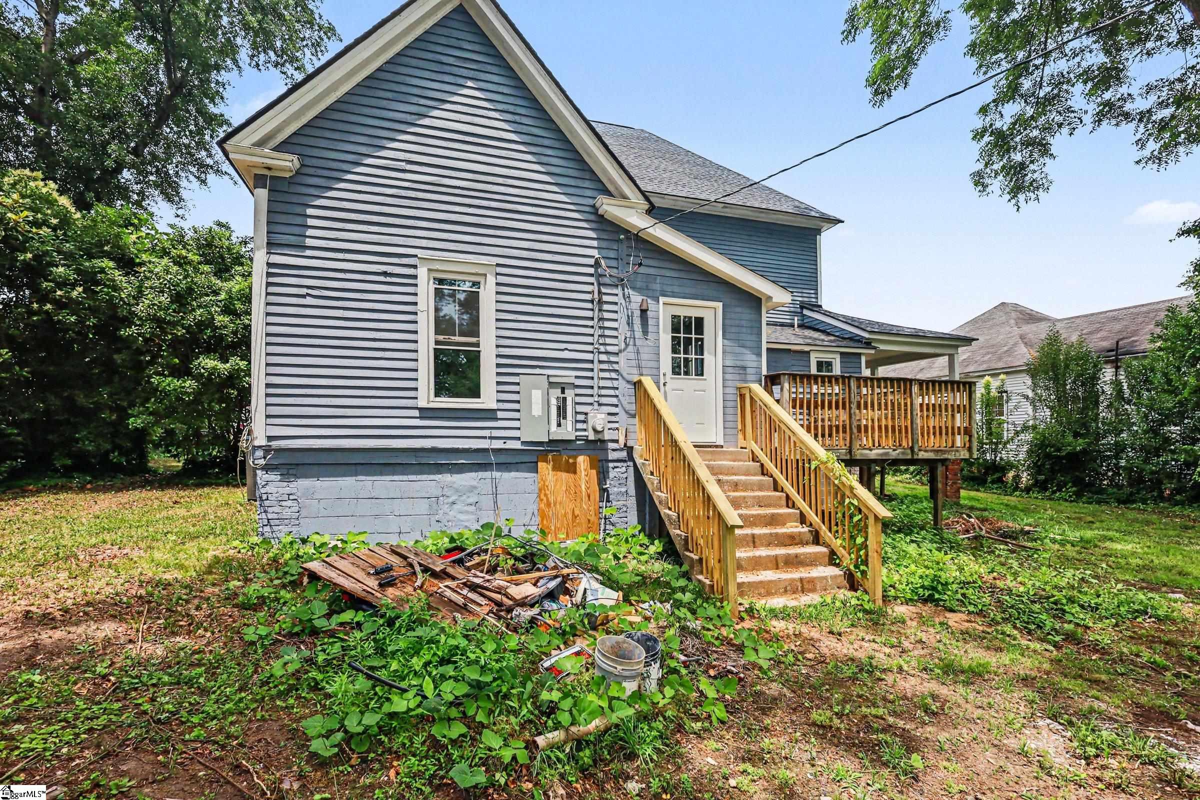 303 E Park Avenue Spartanburg, SC 29306
