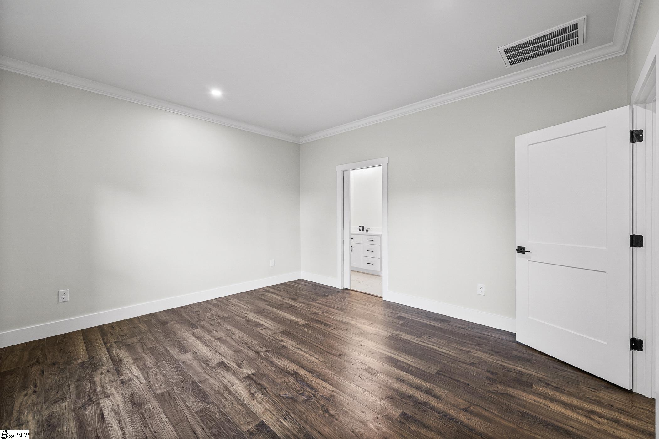 81 Palmetto Street Clinton, SC 29325