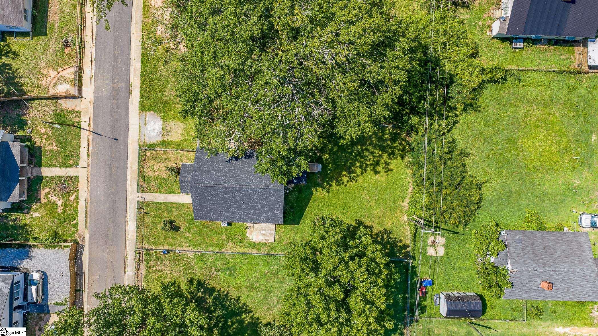 81 Palmetto Street Clinton, SC 29325