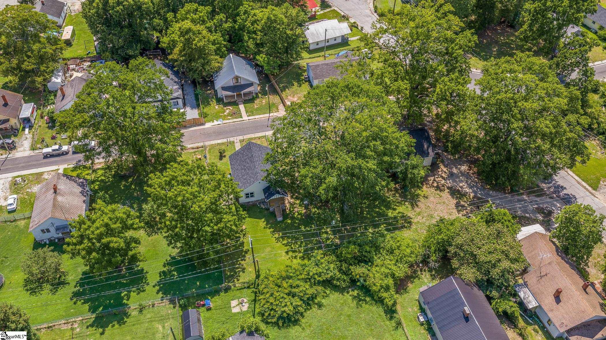 81 Palmetto Street Clinton, SC 29325