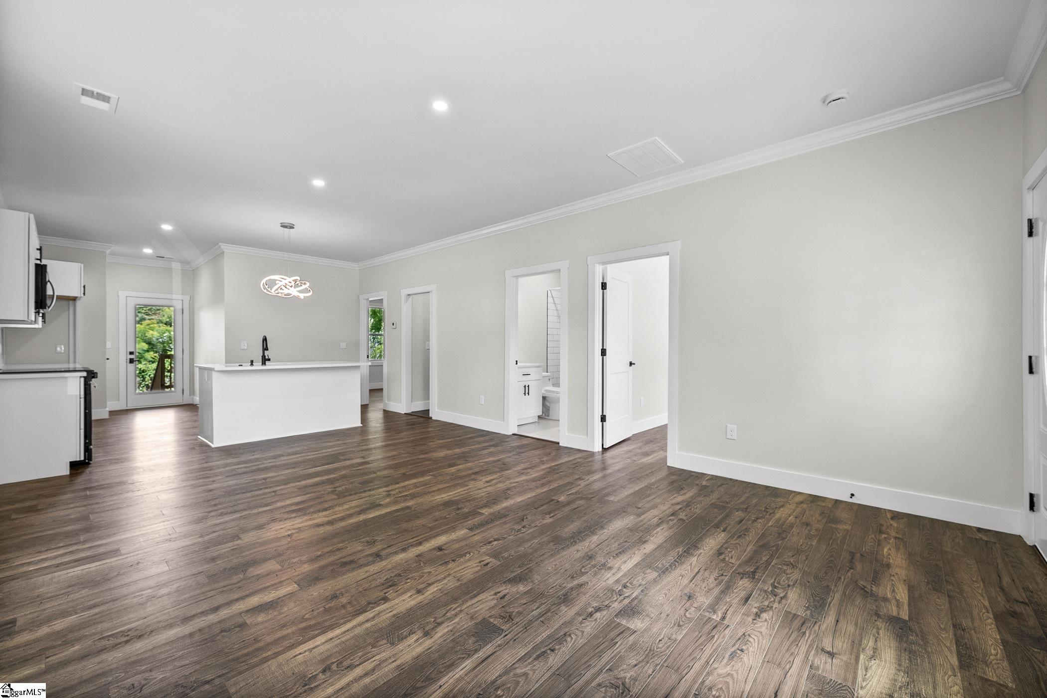 81 Palmetto Street Clinton, SC 29325