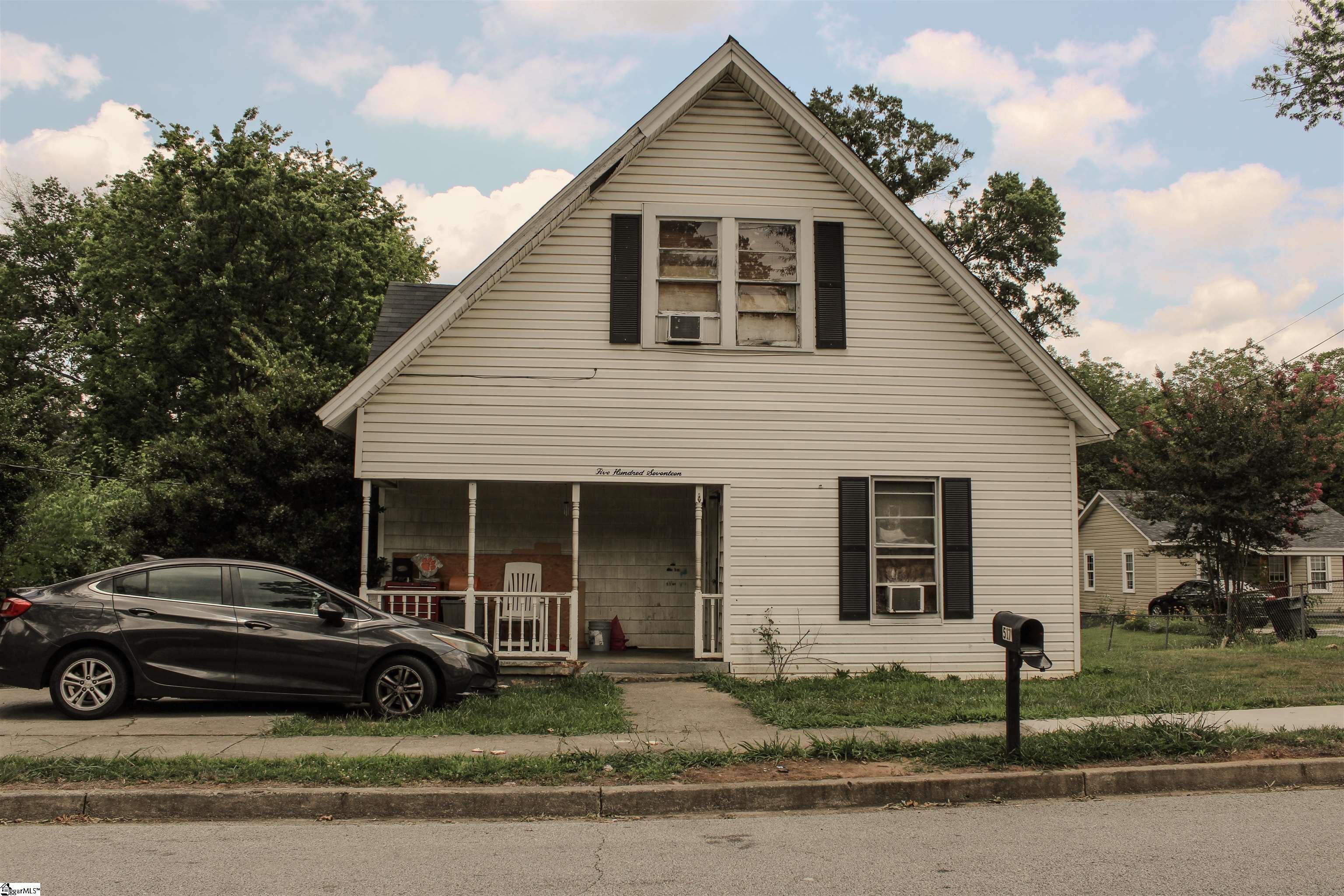 517 Trade Street Greer, SC 29651