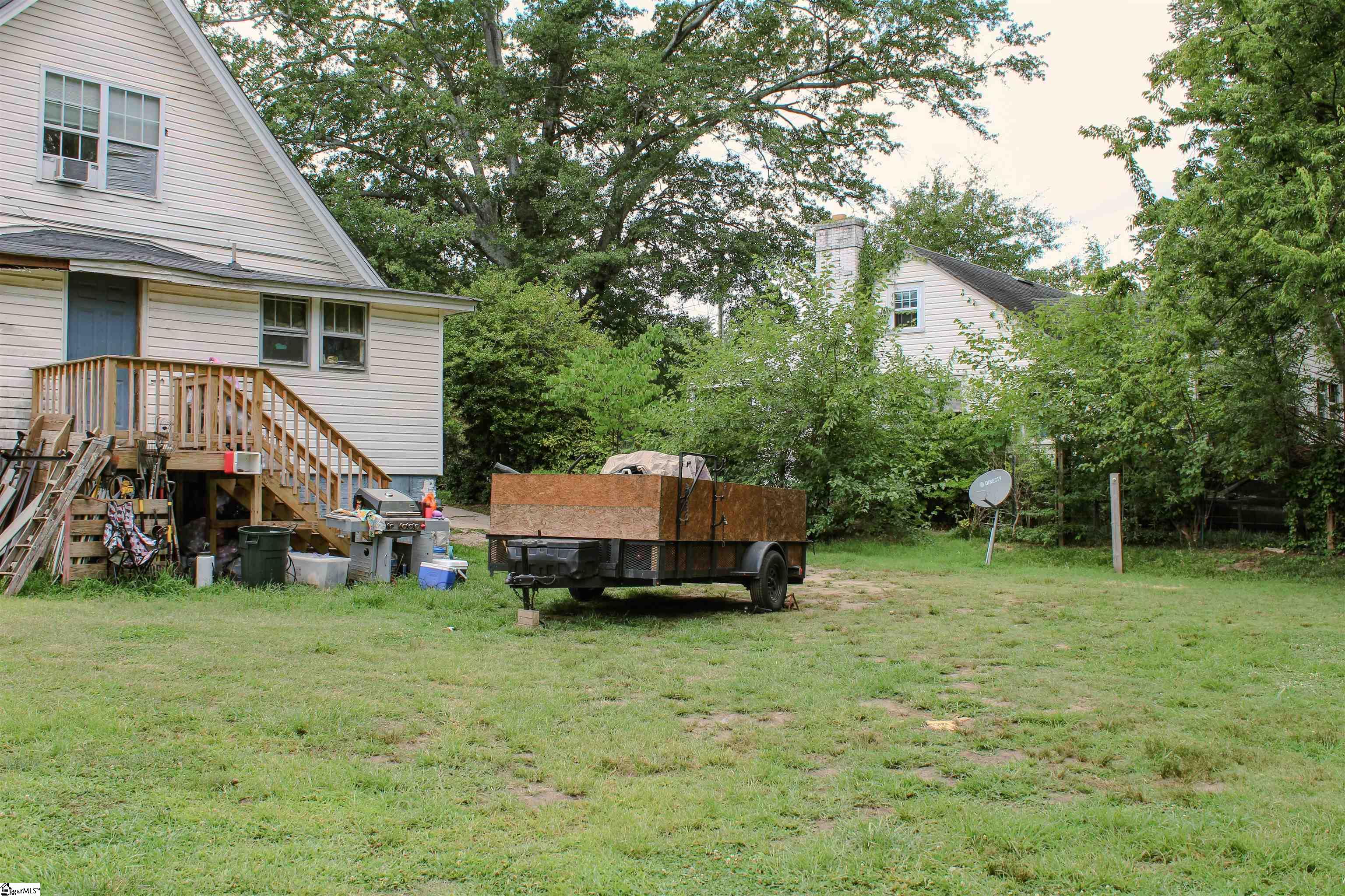 517 Trade Street Greer, SC 29651