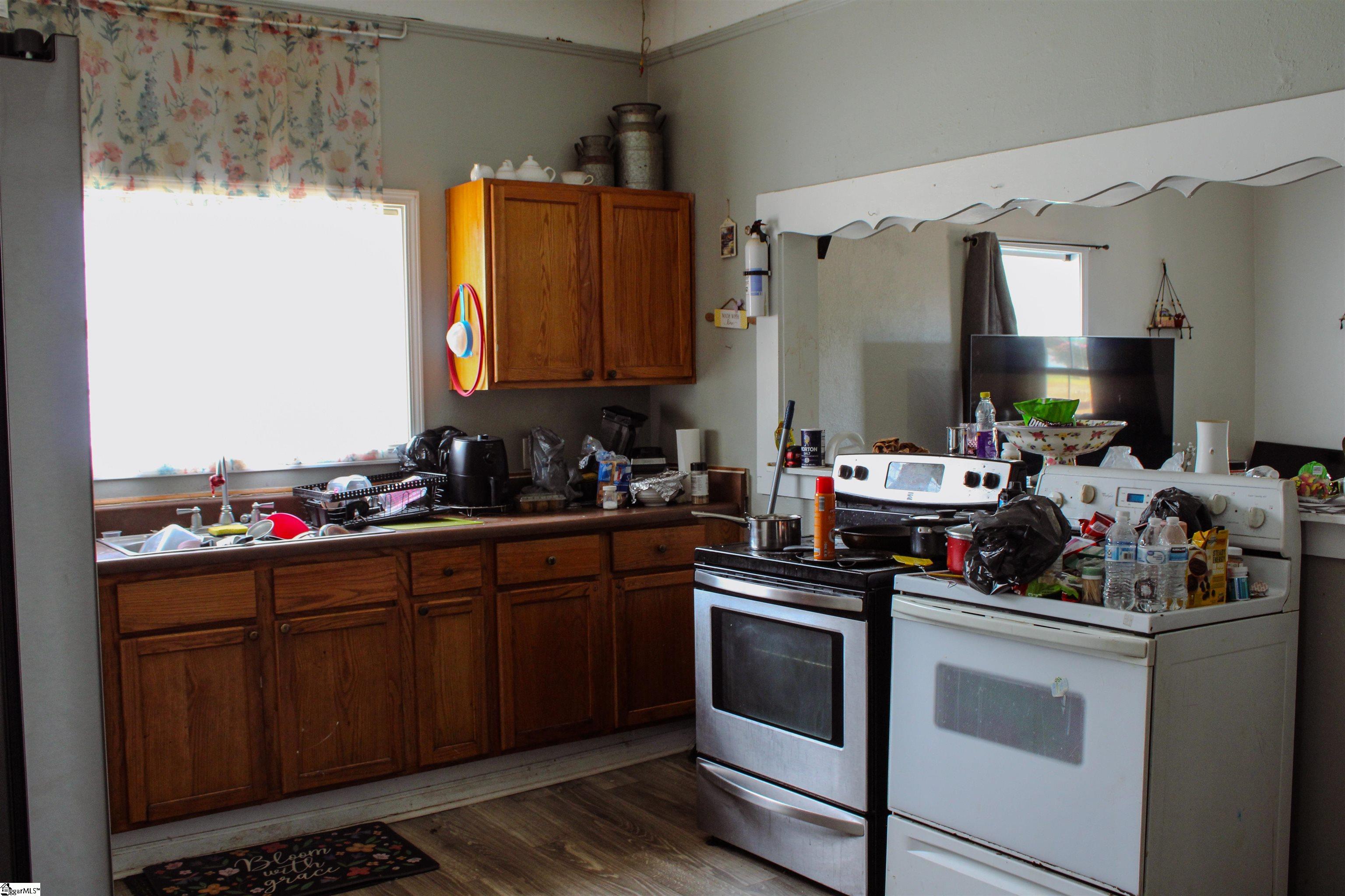 11 5th Street Greer, SC 29651