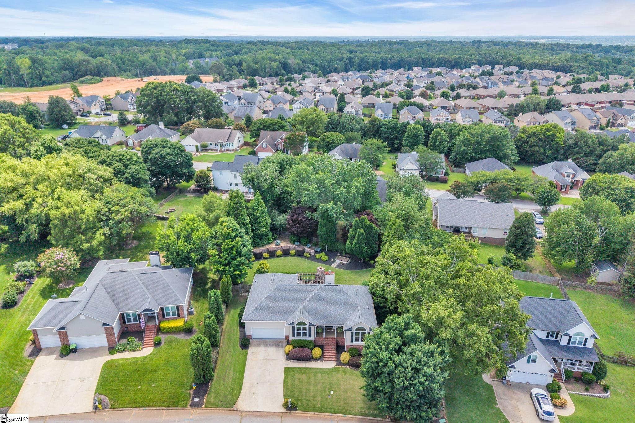 407 Two Gait Lane Simpsonville, SC 29680