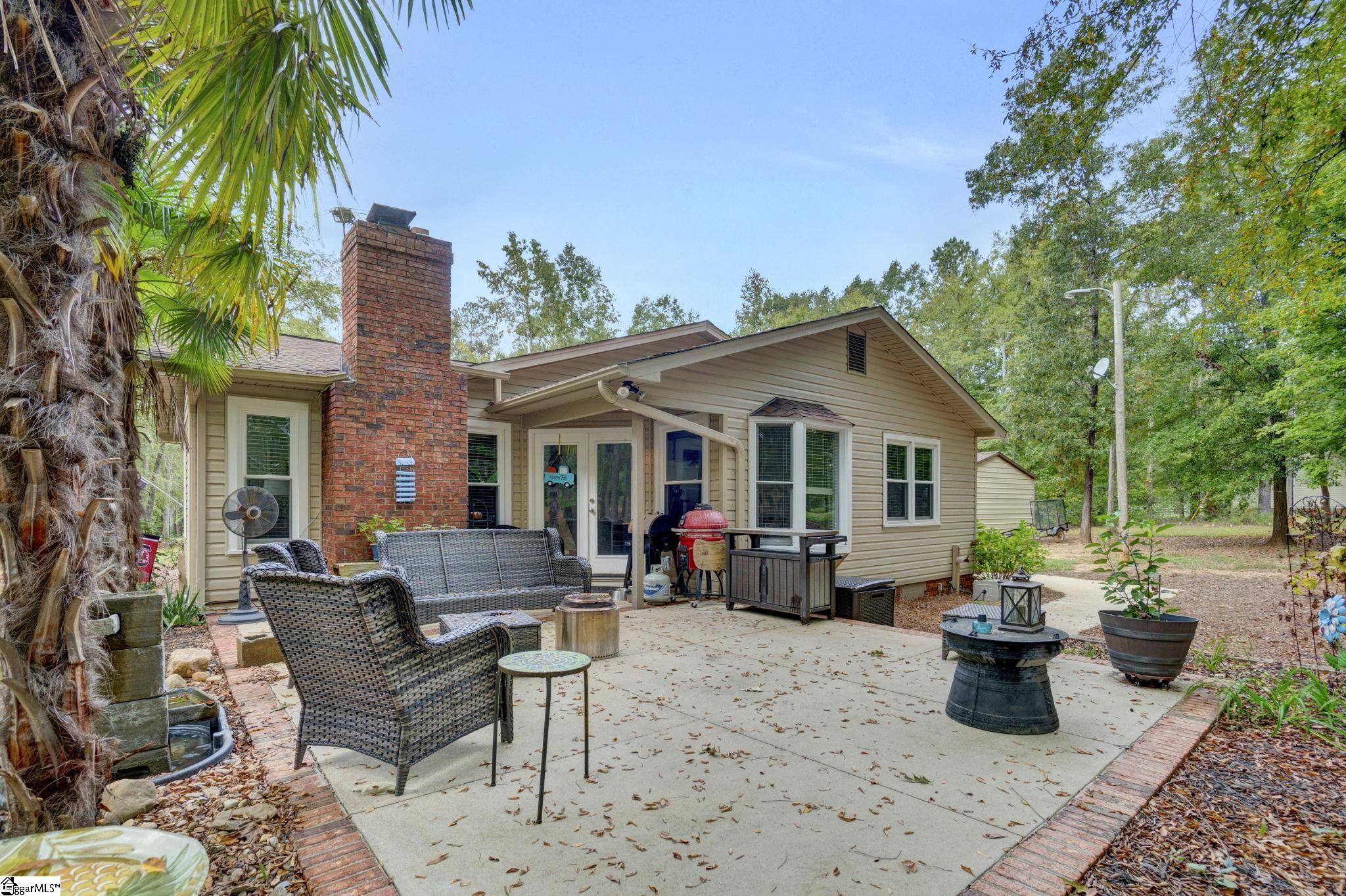 3239 Hurricane Church Road Clinton, SC 29325