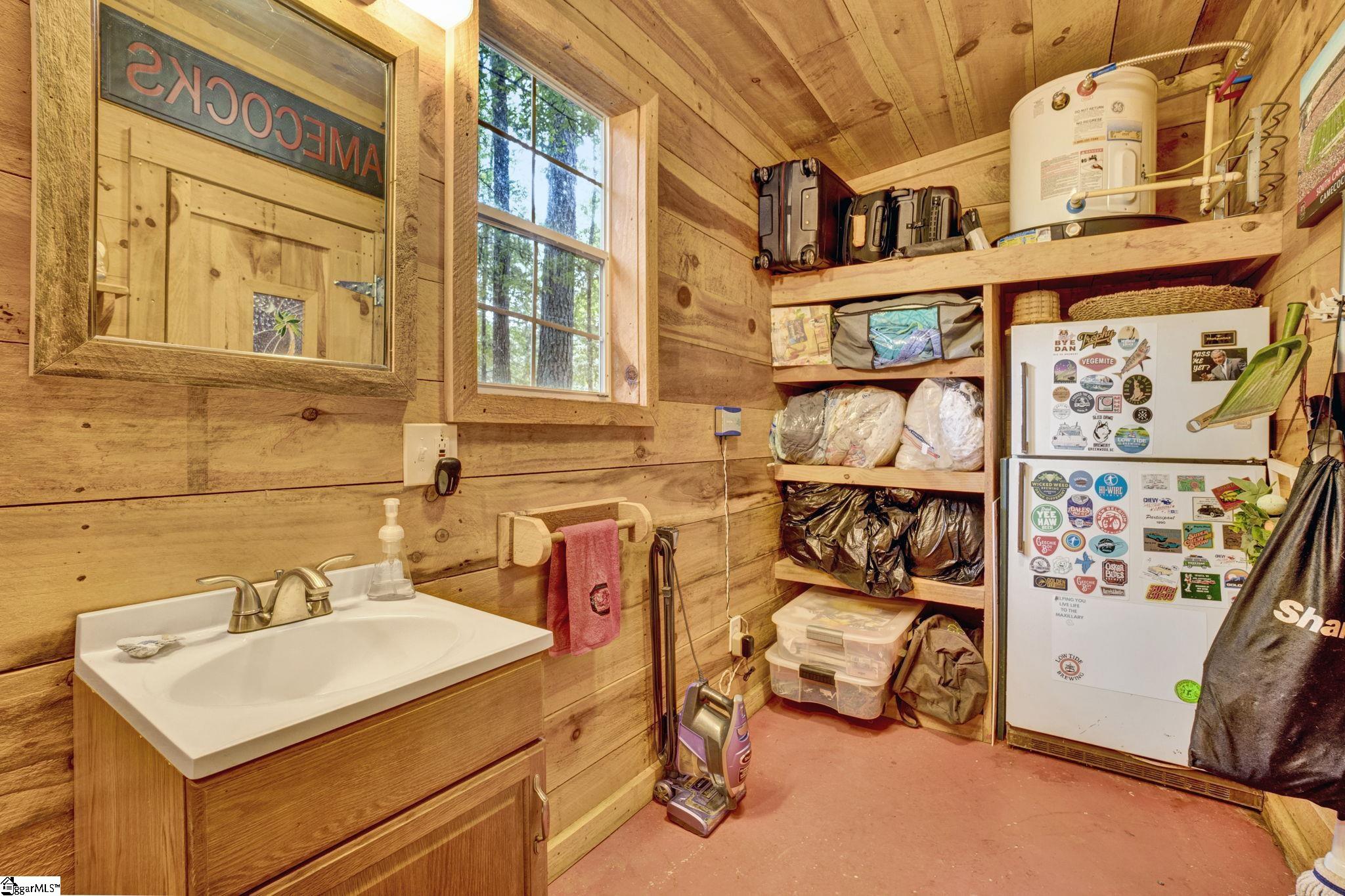 3239 Hurricane Church Road Clinton, SC 29325