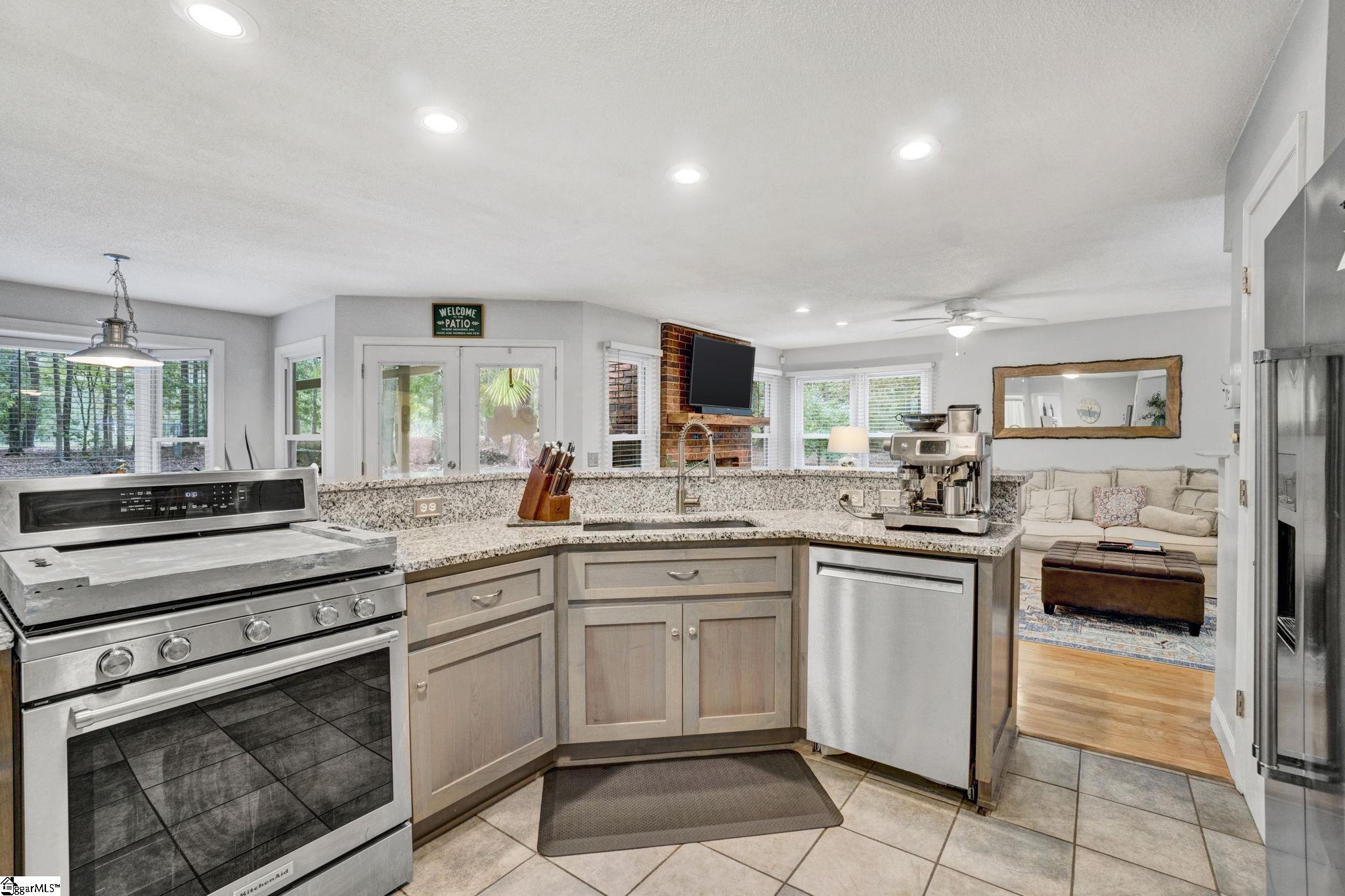 3239 Hurricane Church Road Clinton, SC 29325