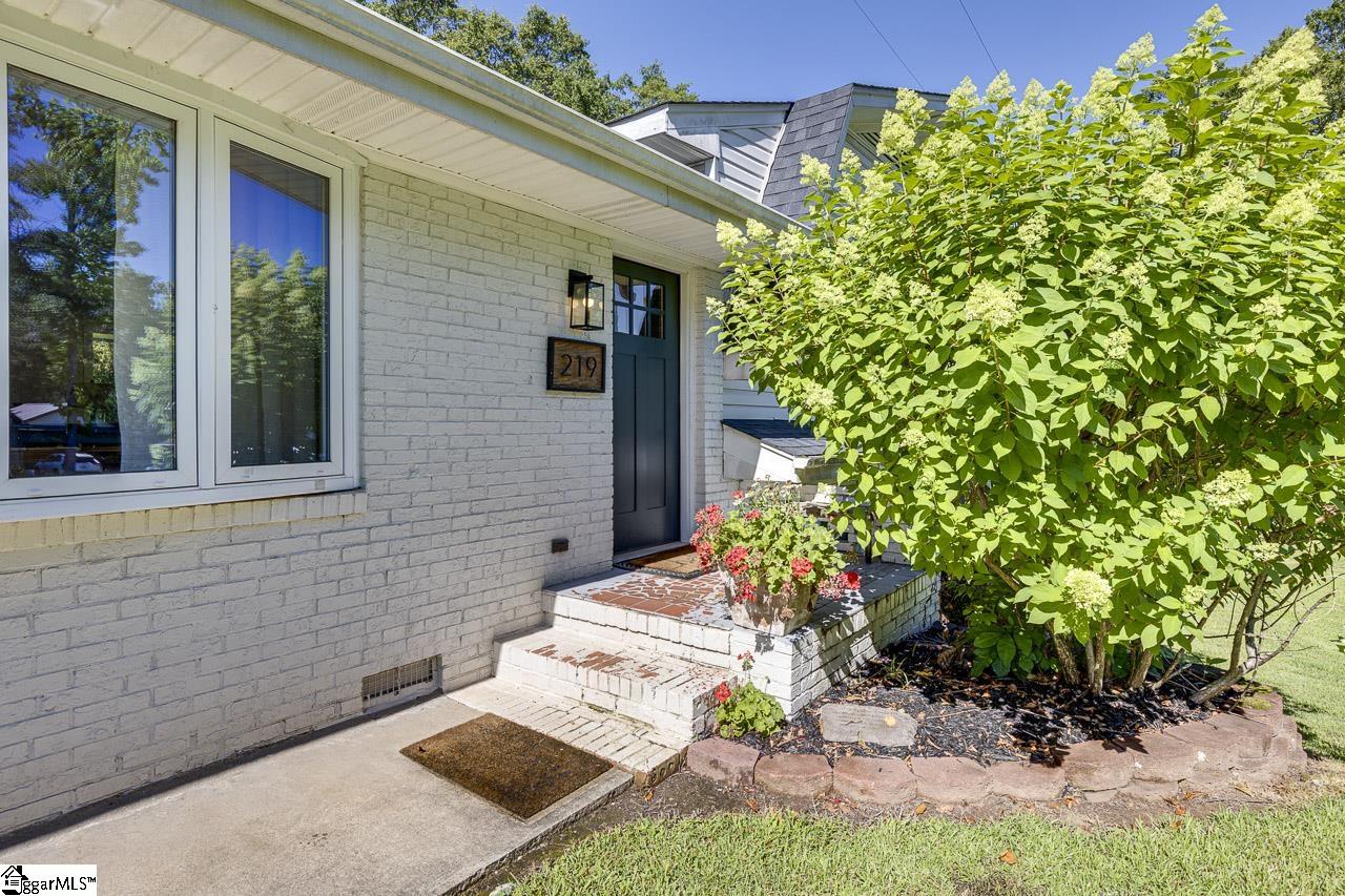 219 McCall Road Simpsonville, SC 29680