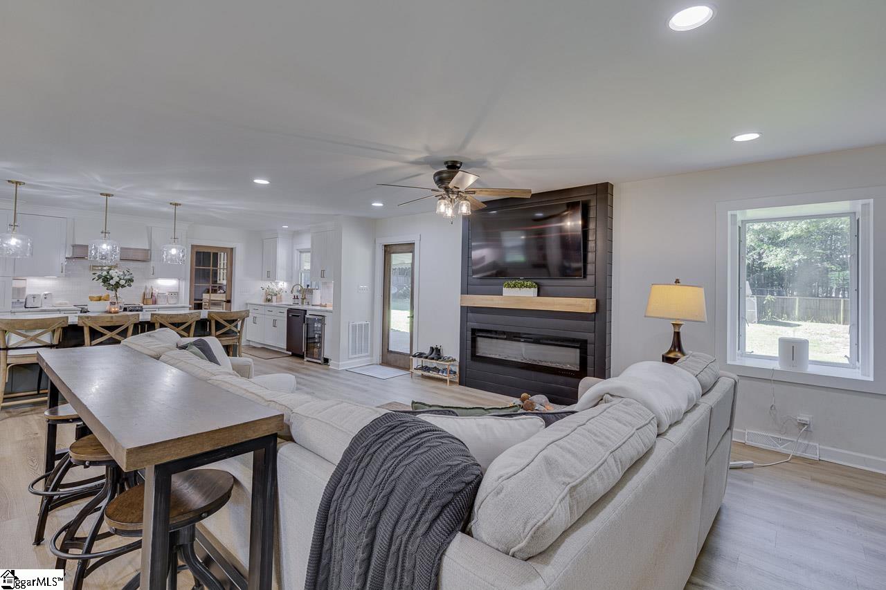 219 McCall Road Simpsonville, SC 29680