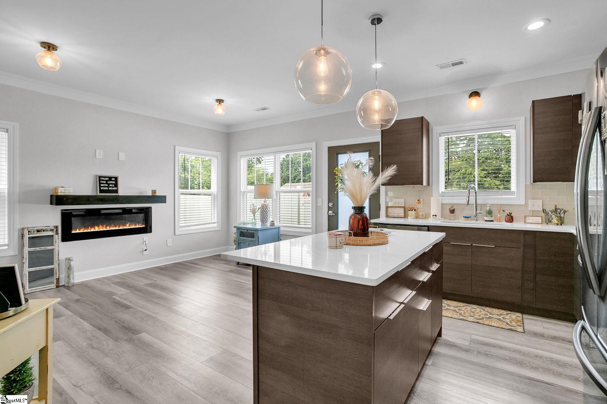 128 Park Avenue Greer, SC 29651
