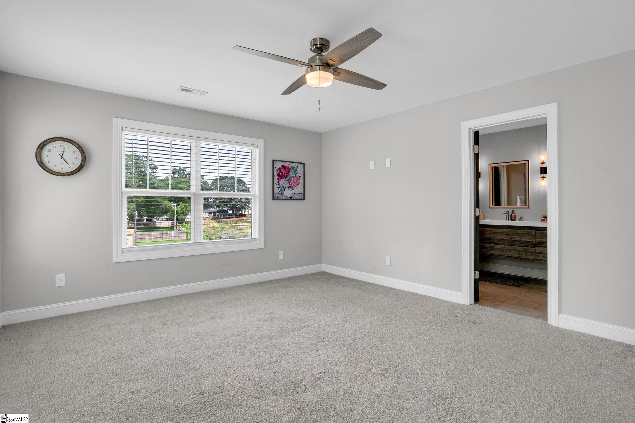 128 Park Avenue Greer, SC 29651