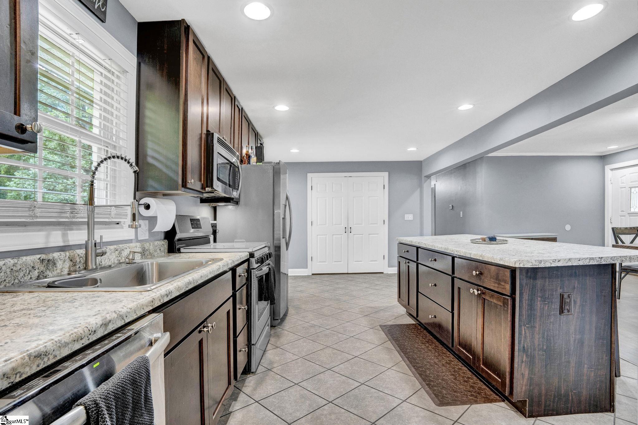 273 Sunset Boulevard Clinton, SC 29325
