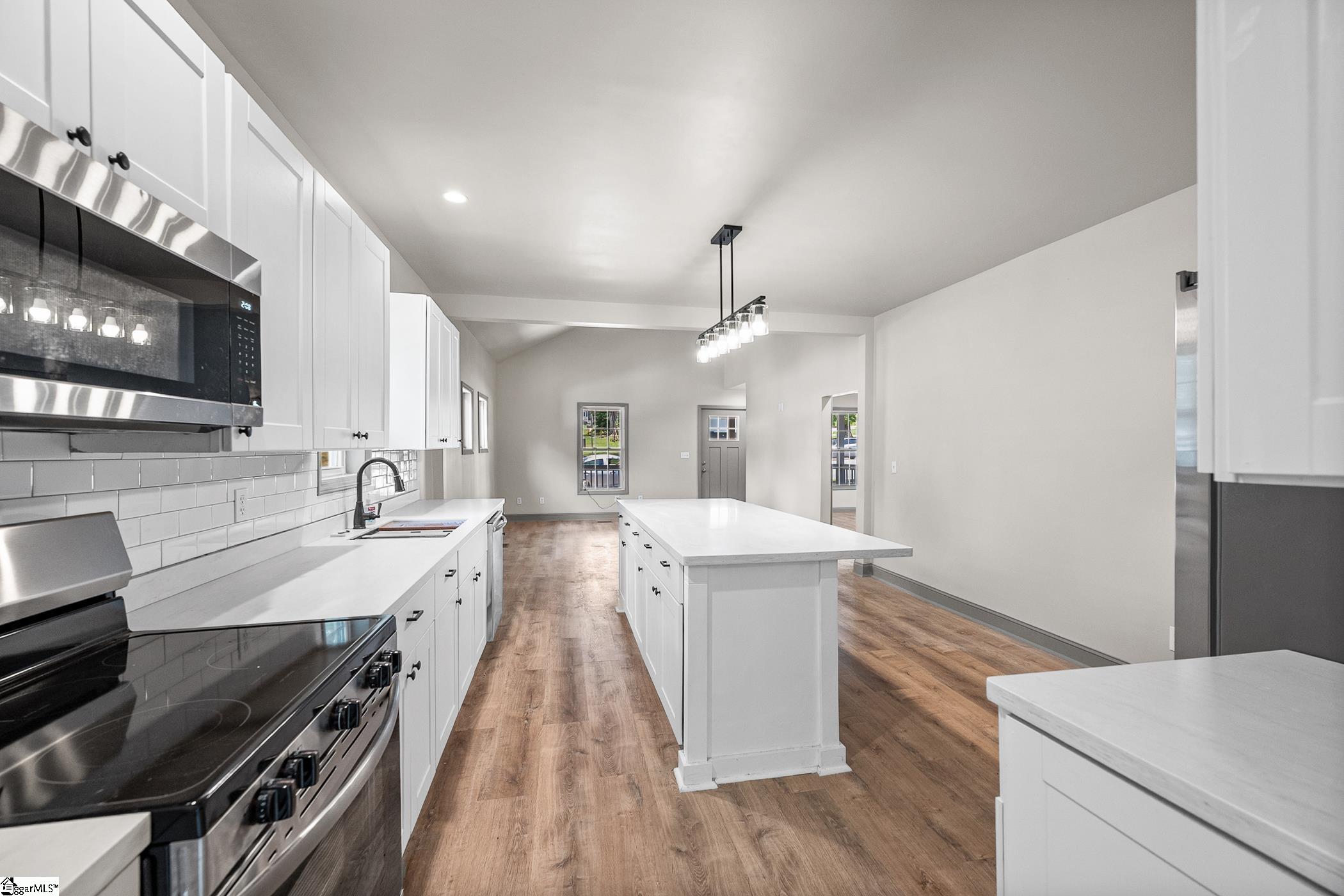 608 Easley Bridge Road Greenville, SC 29611