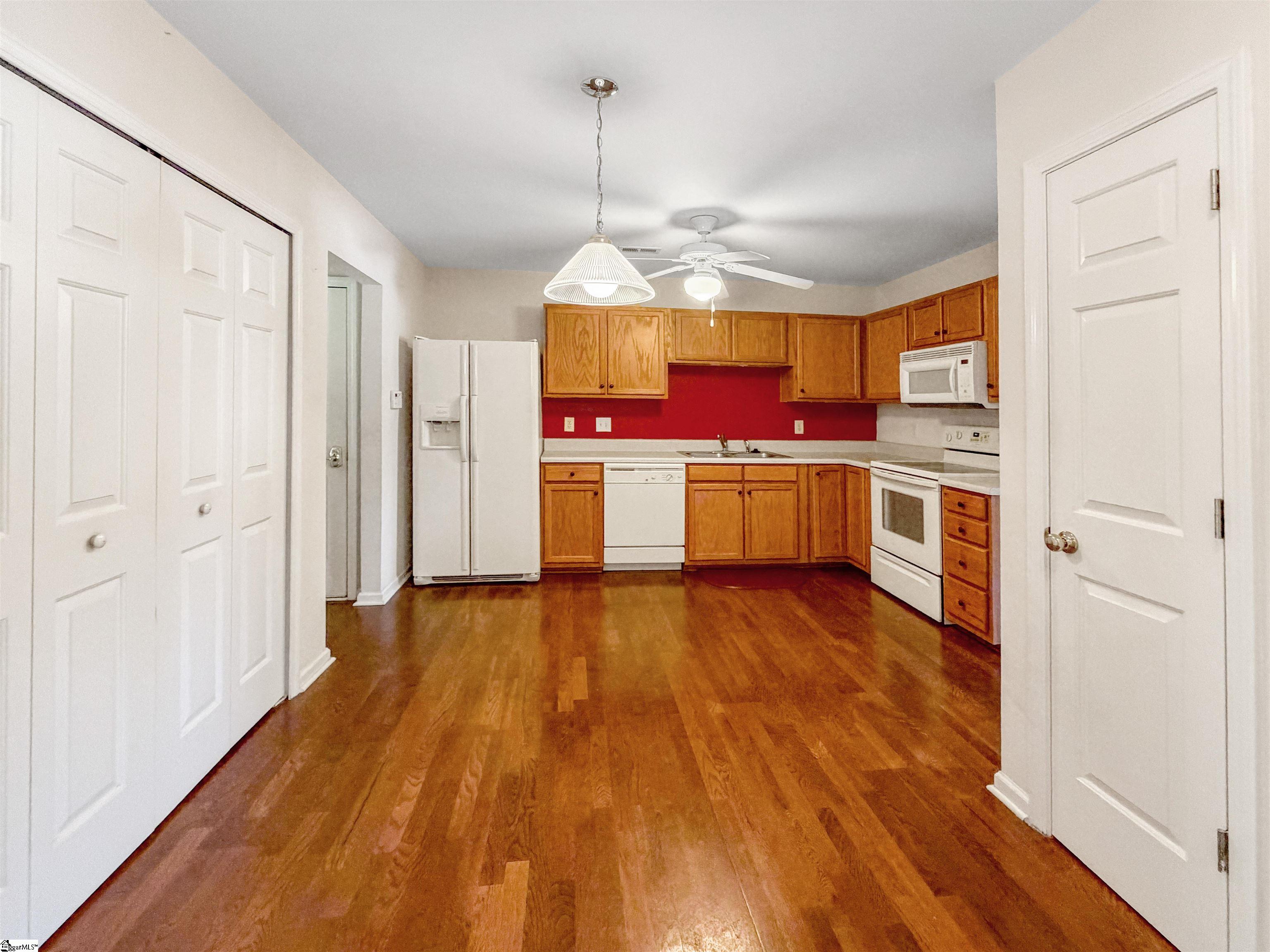 531 Glenlea Lane Greenville, SC 29617