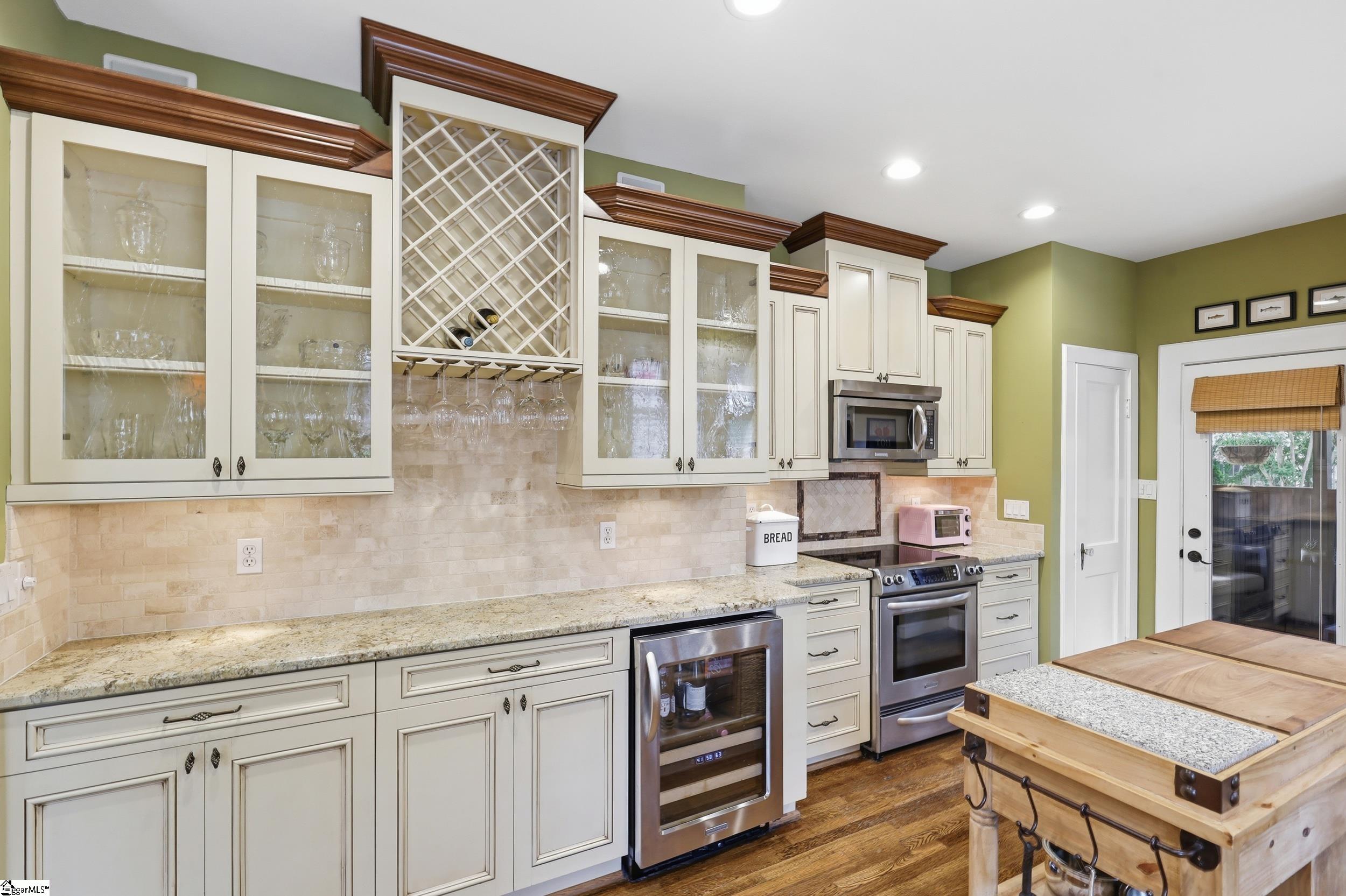 203 W Earle Street Greenville, SC 29609