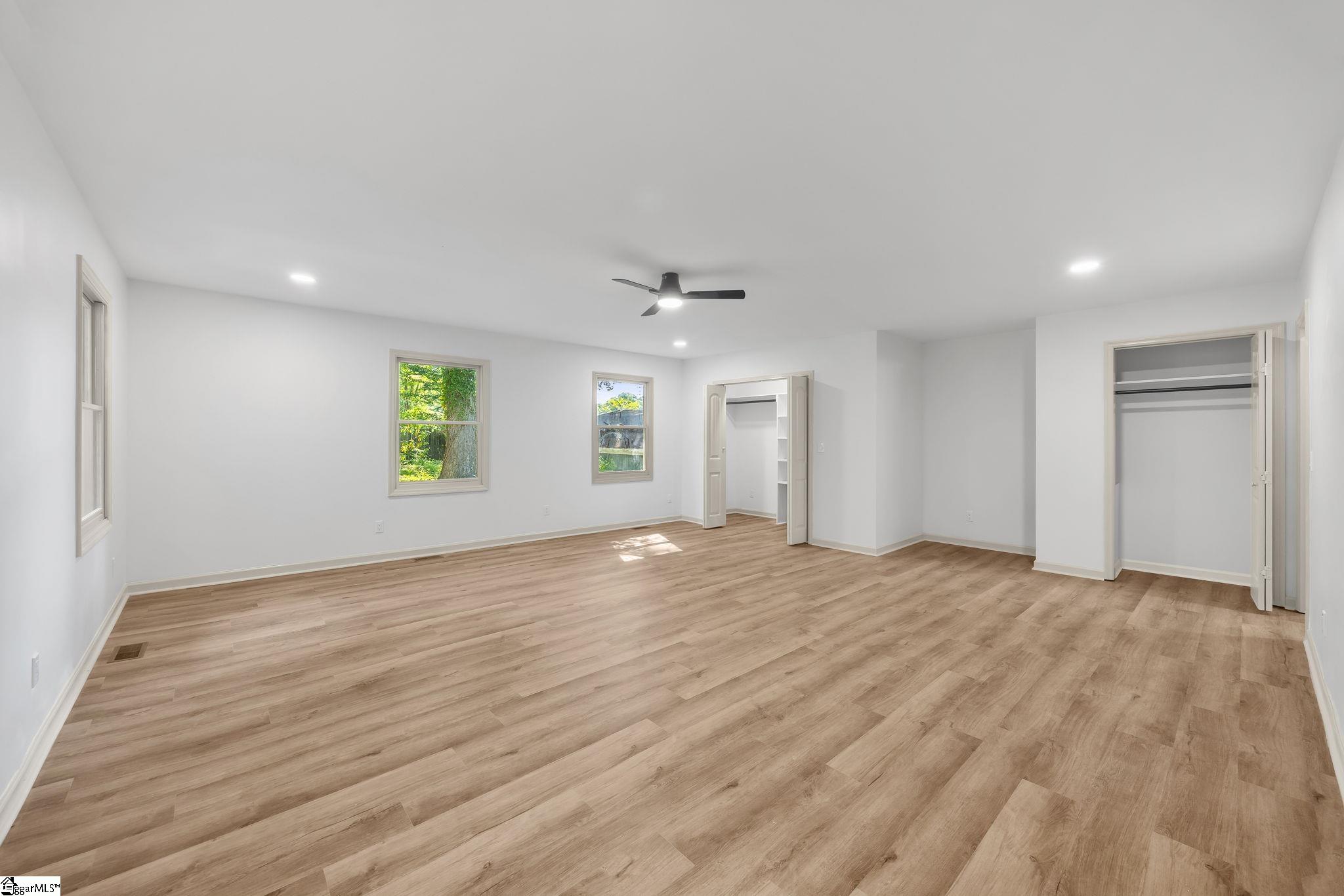 13 Bedford Lane Taylors, SC 29687