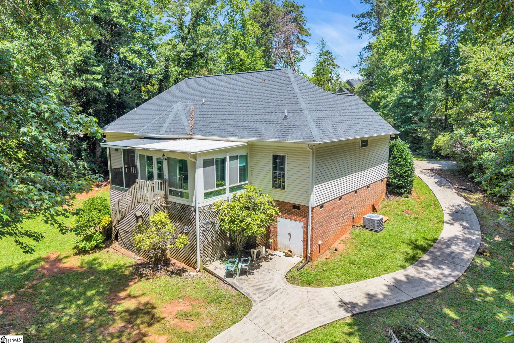 1017 Cove Circle Anderson, SC 29626