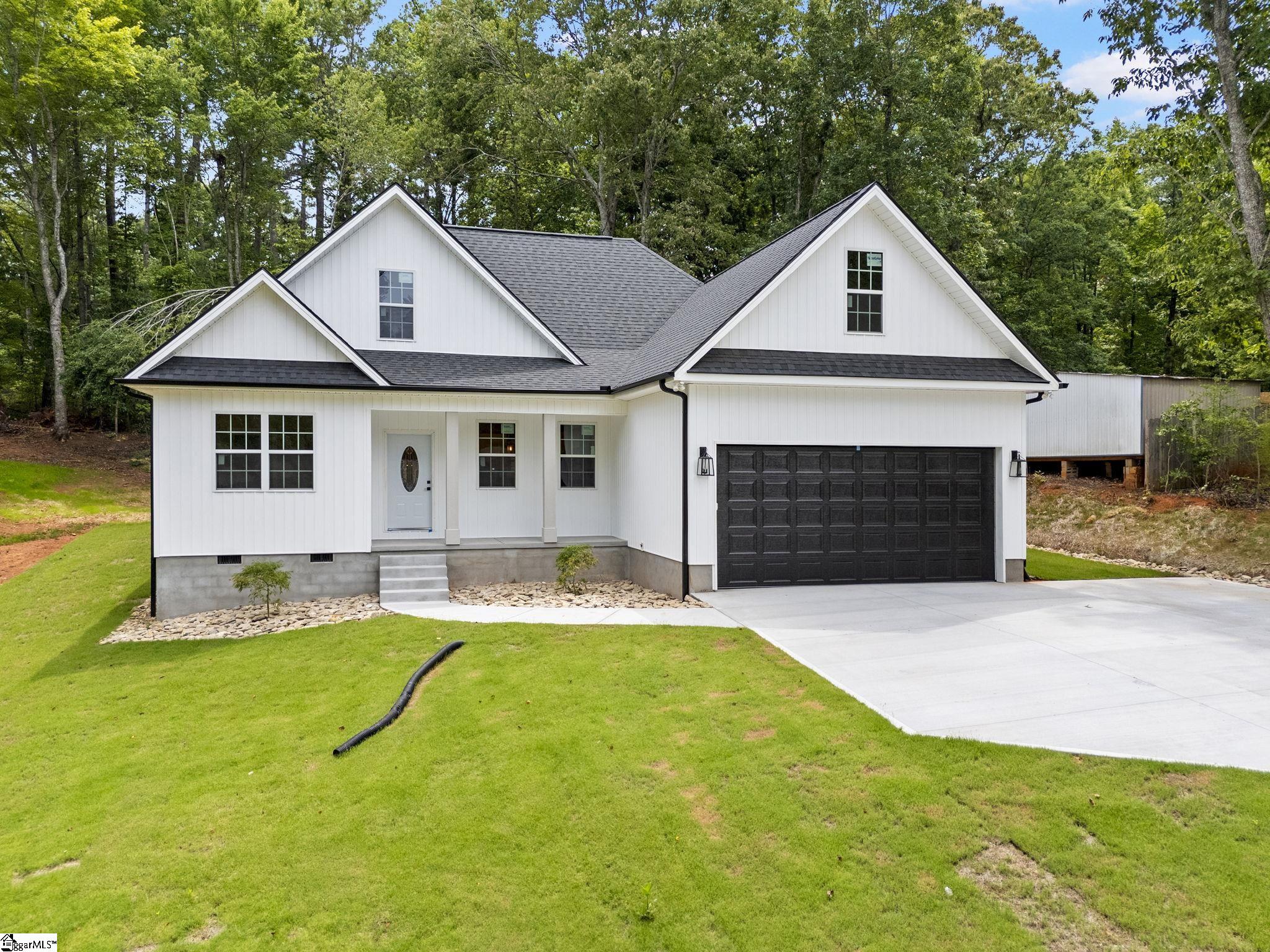 207 Eastview Drive Pickens, SC 29671