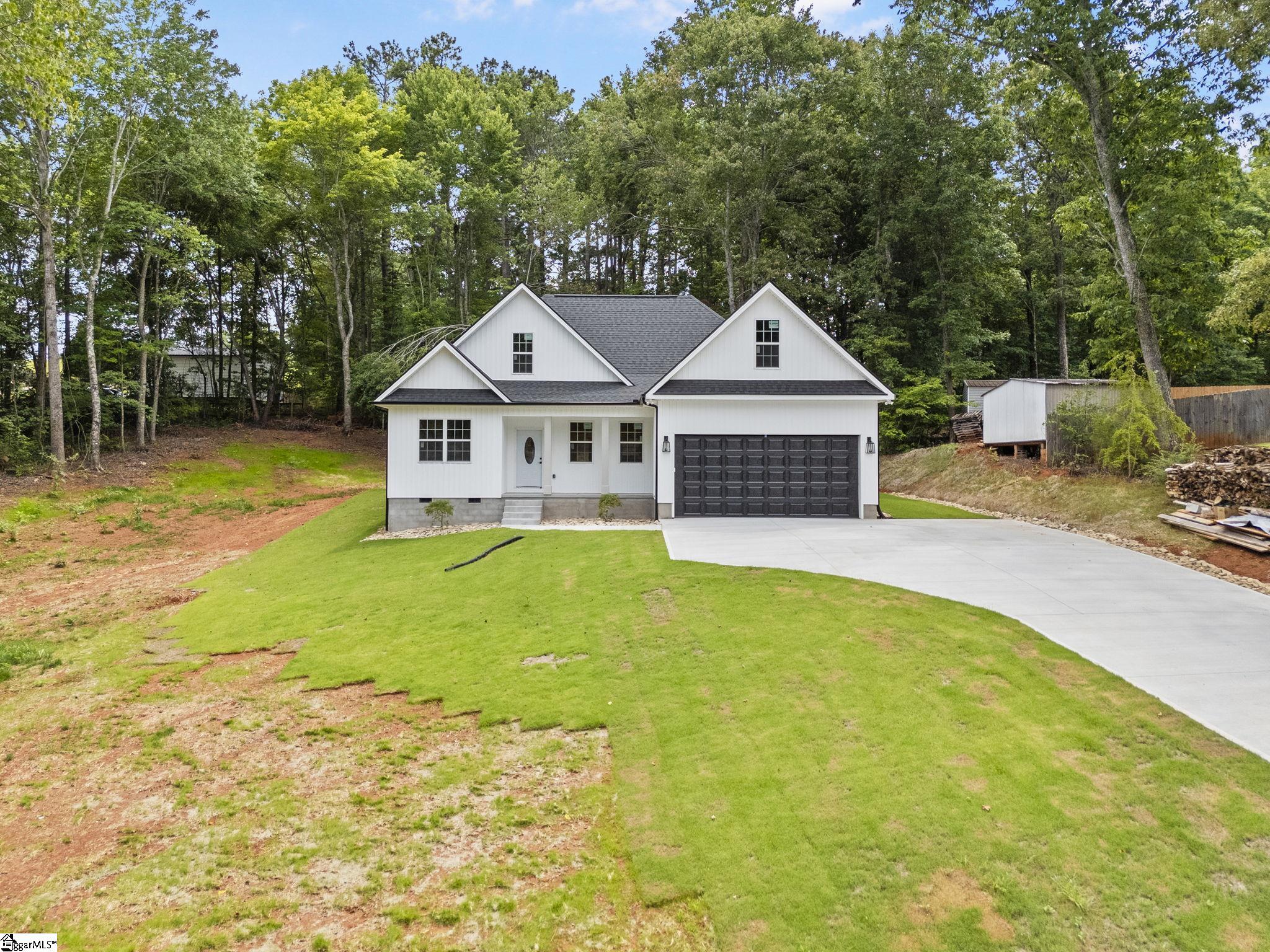 207 Eastview Drive Pickens, SC 29671